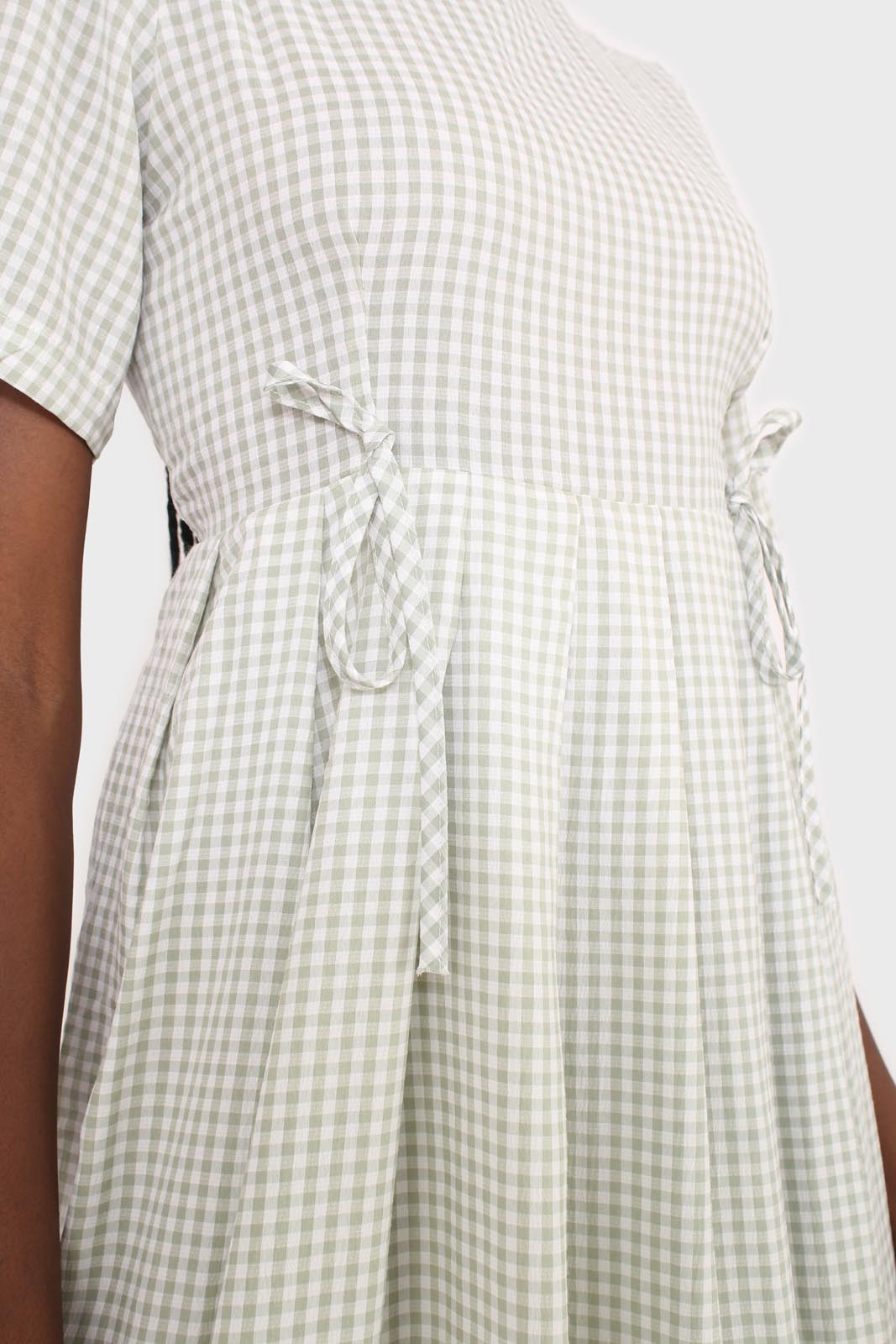 Light green gingham checked side tie midi dress_12