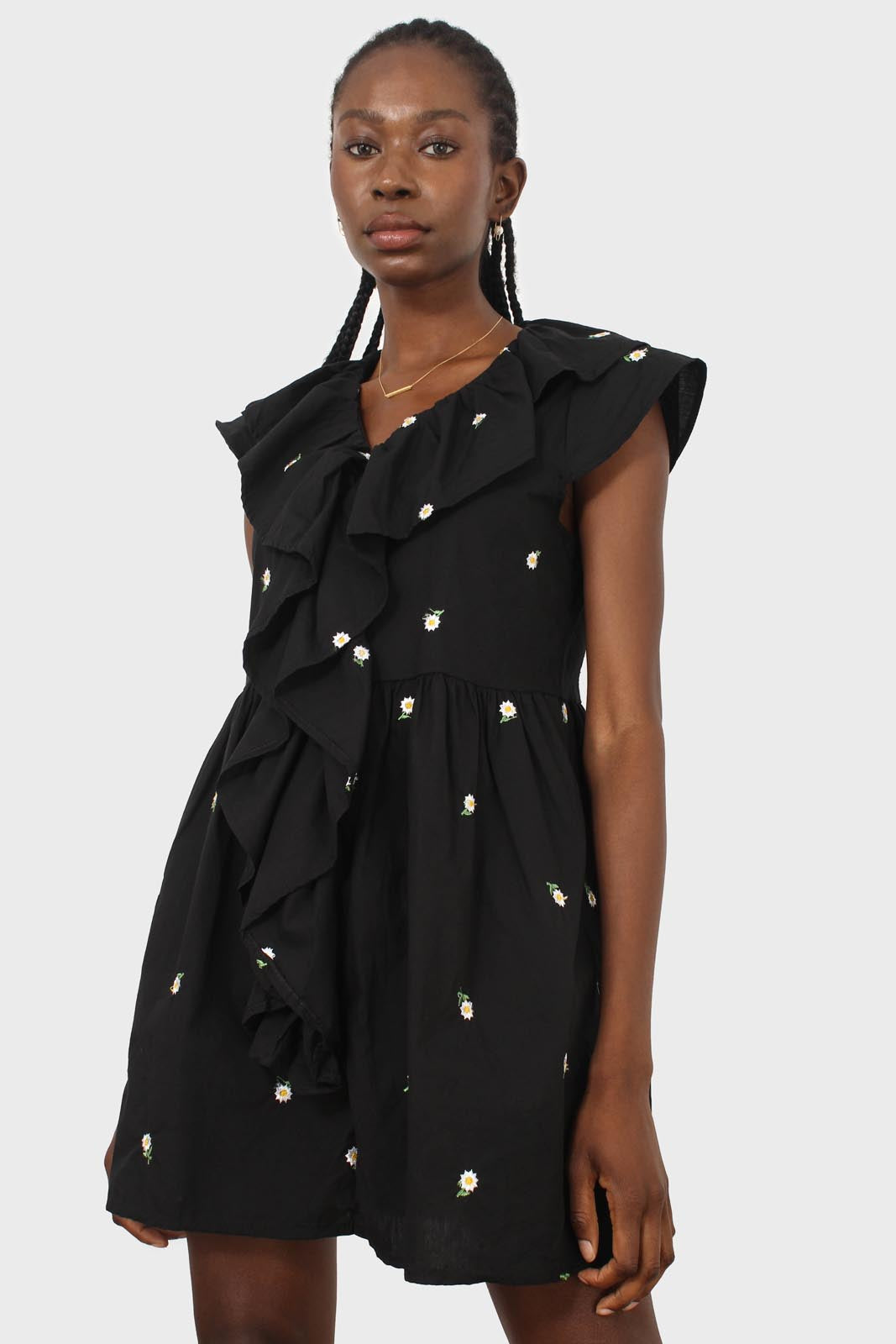 Black and white daisy ruffle dress_4