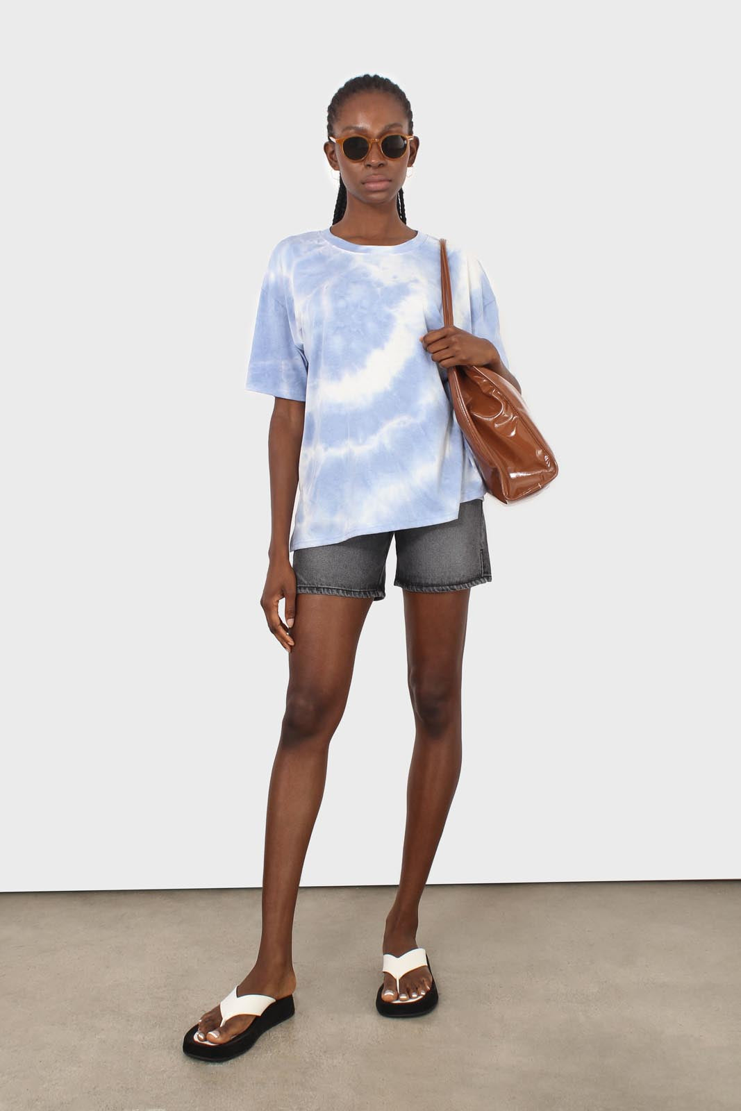 Blue and white tie dye t-shirt_8