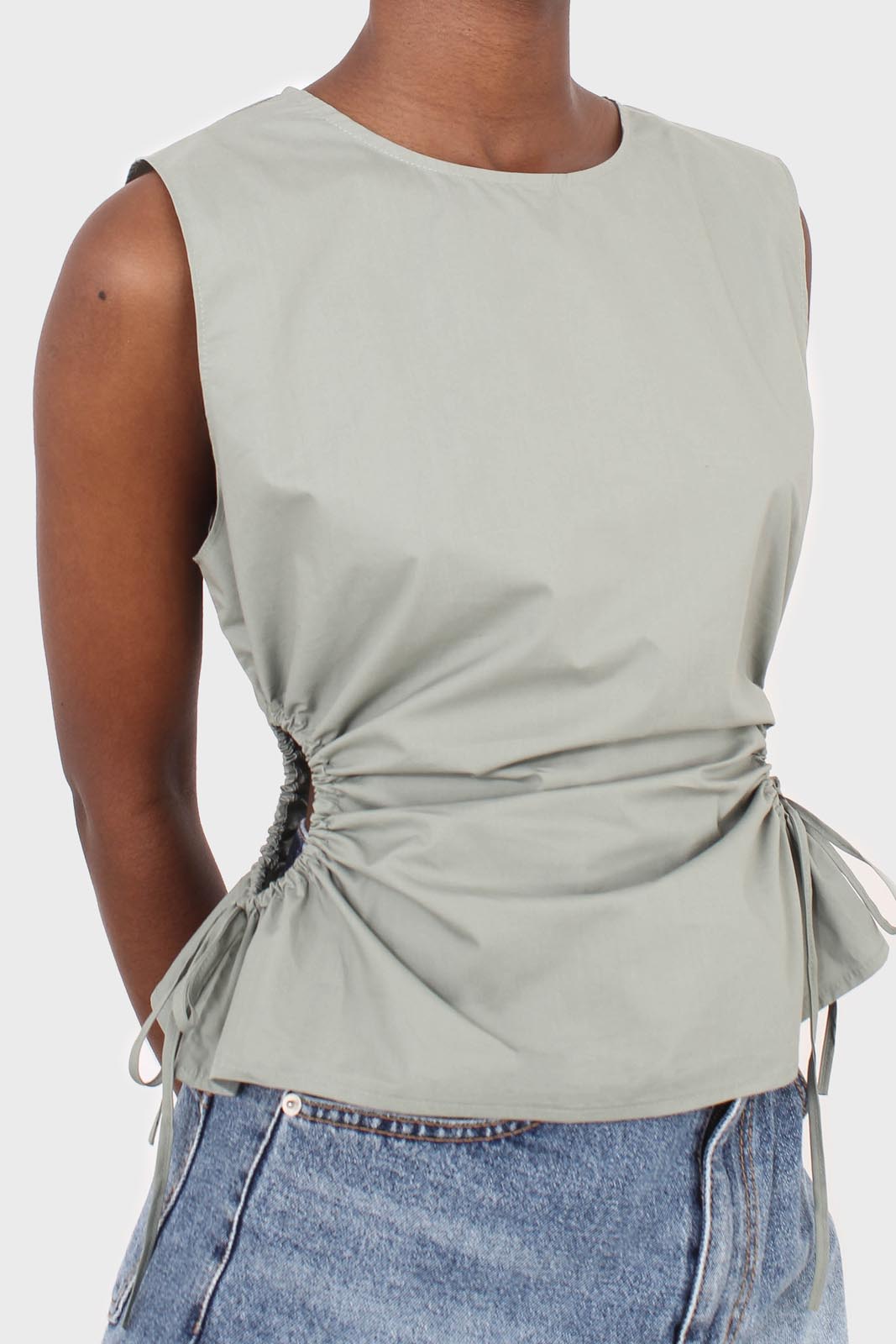 Mint ruched cutout sleeveless blouse_6