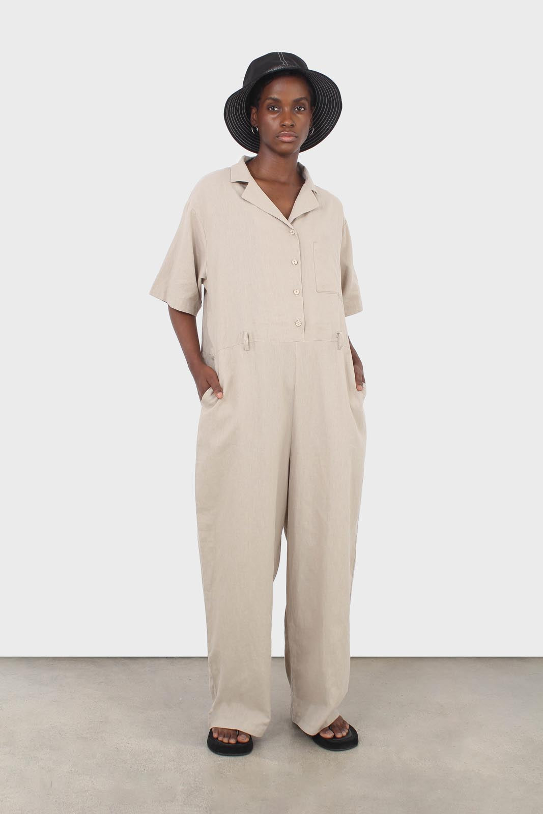 Oatmeal linen blend short sleeved boilersuit_9
