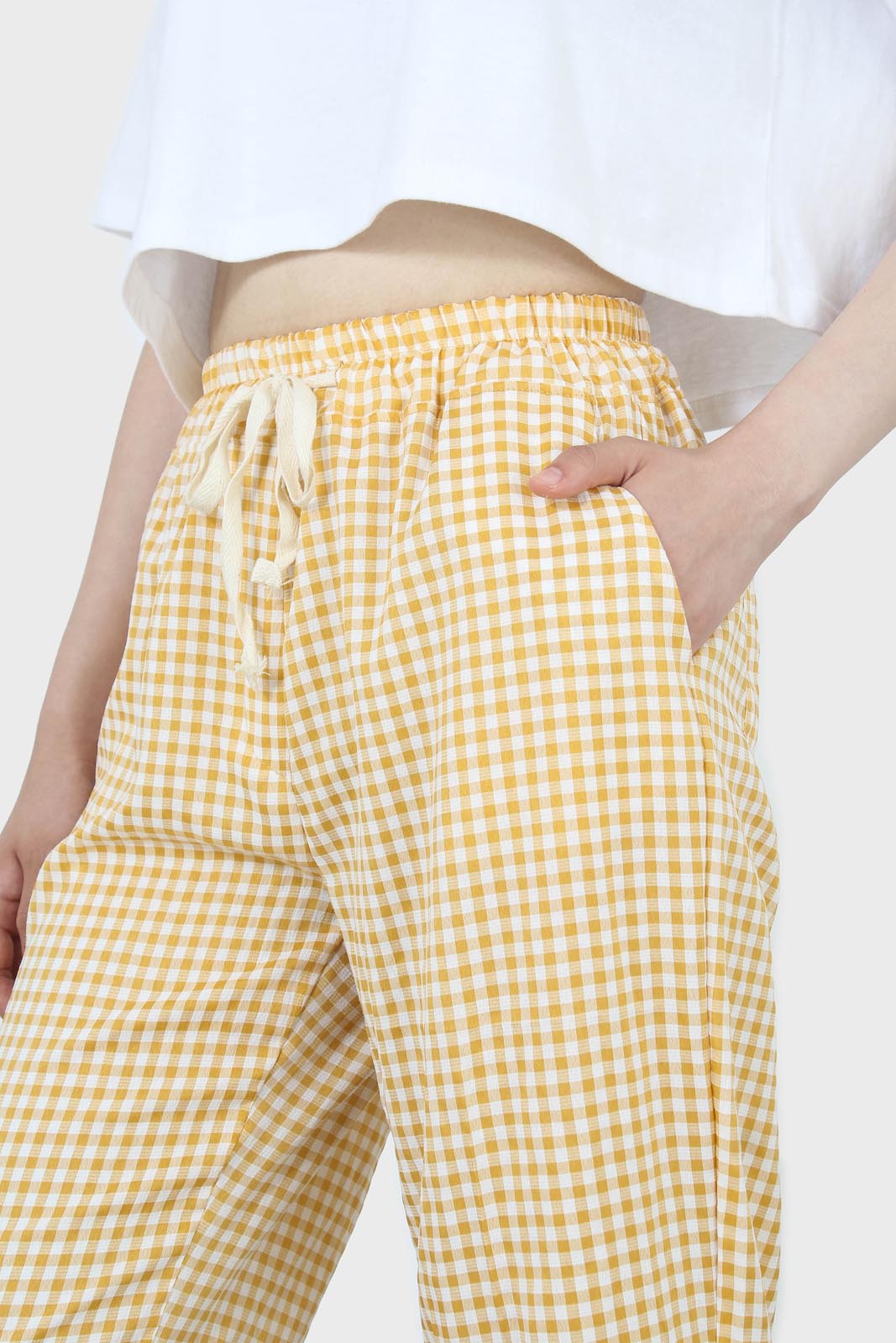 Mustard small gingham loose fit trousers_6