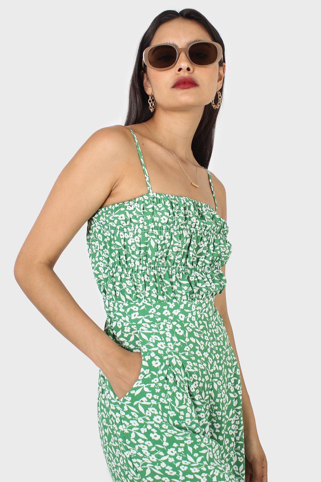 Green and white graphic floral ruched bodice jumpsuit_7