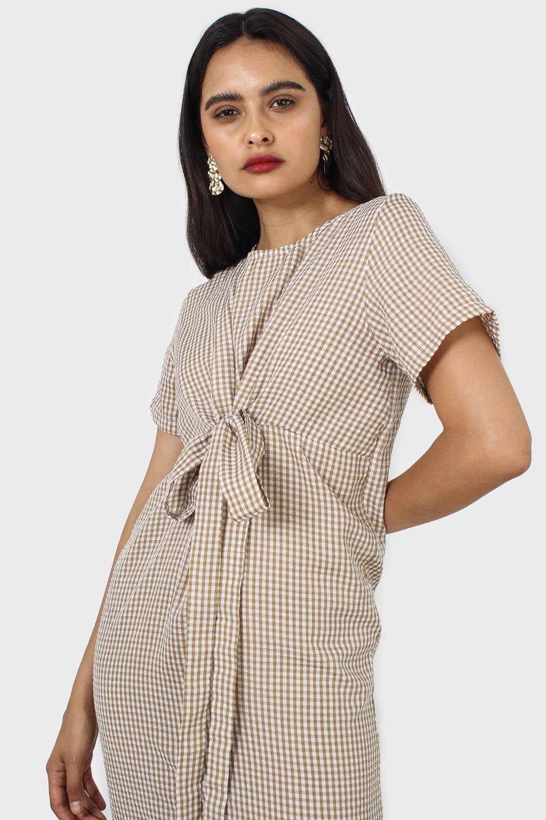 Dark beige and white gingham tie front dress_8