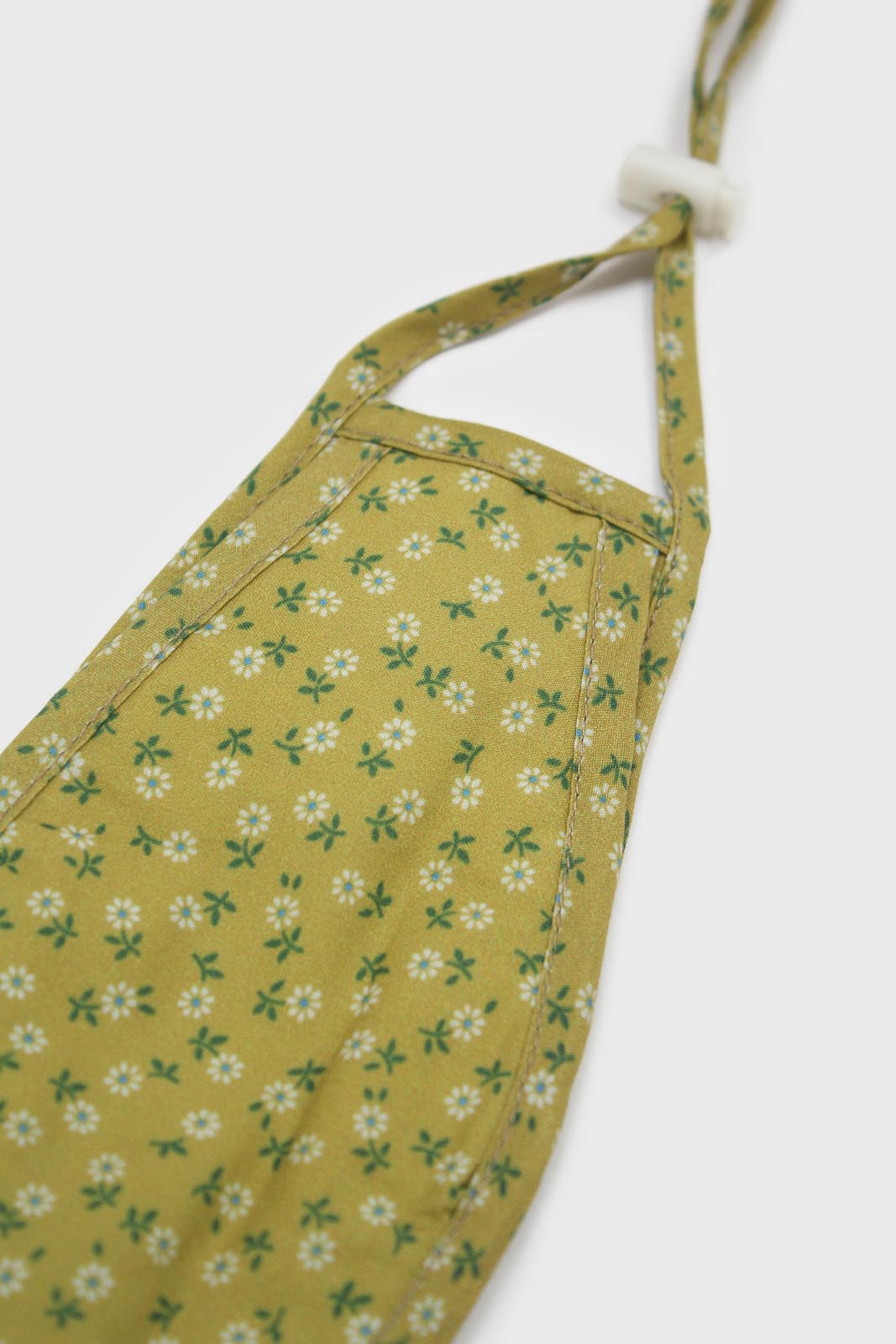 Mustard tiny daisy cotton face mask_1