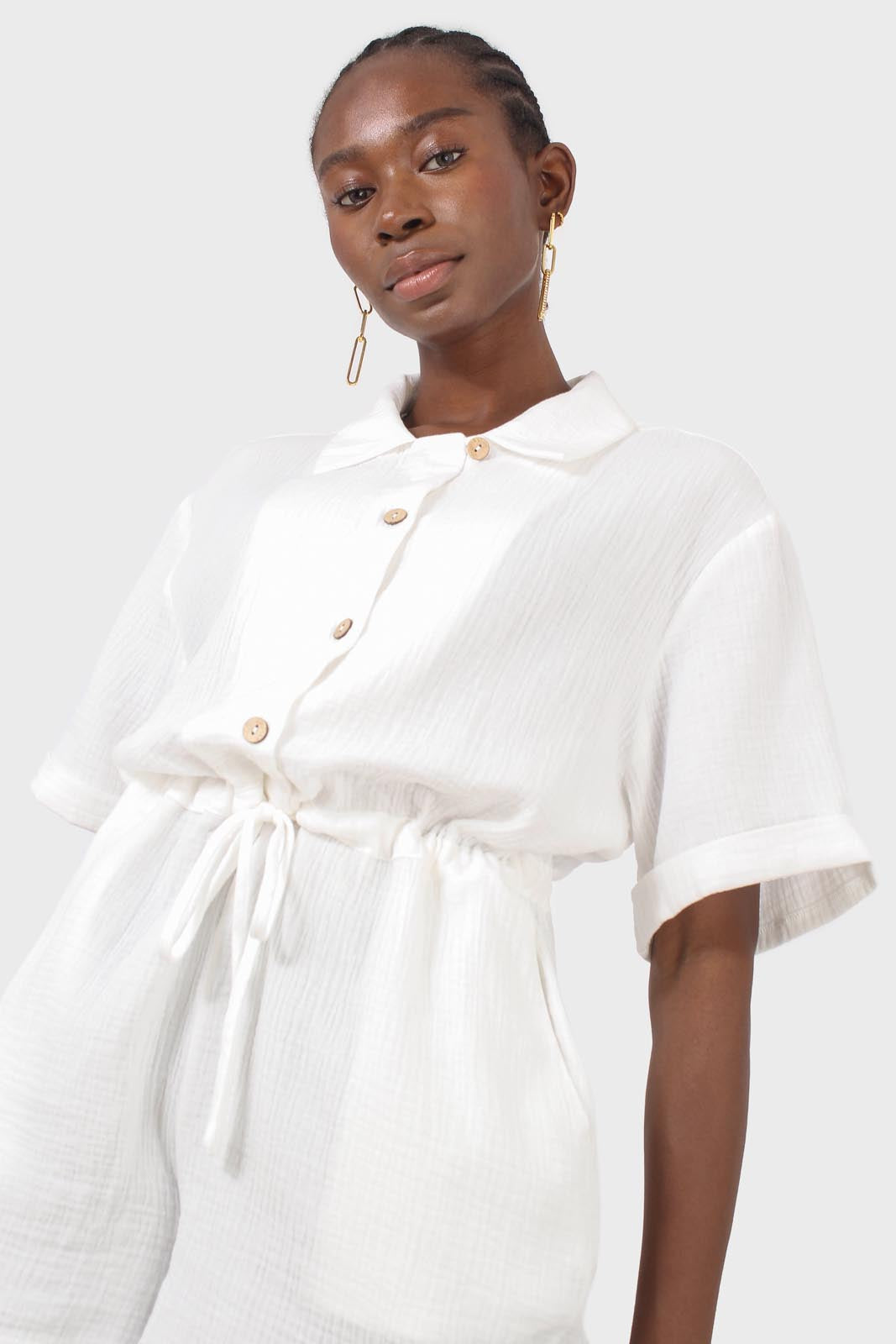 Ivory relaxed collar drawstring romper_7