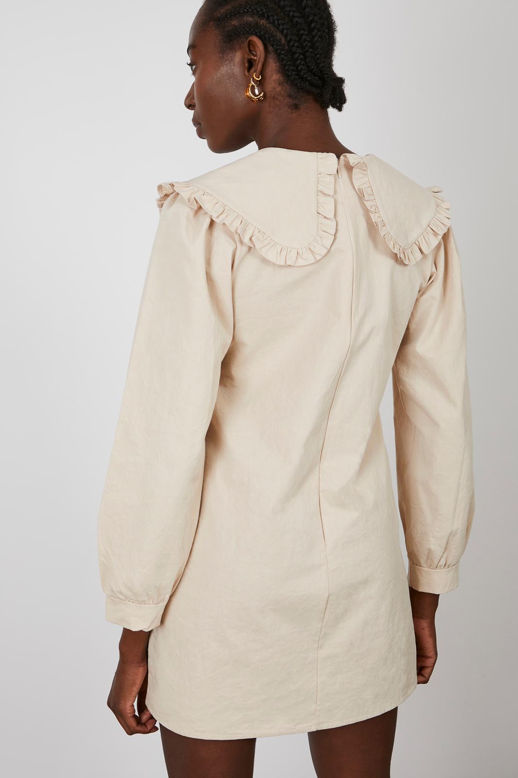 Light beige large collar mini dress_5