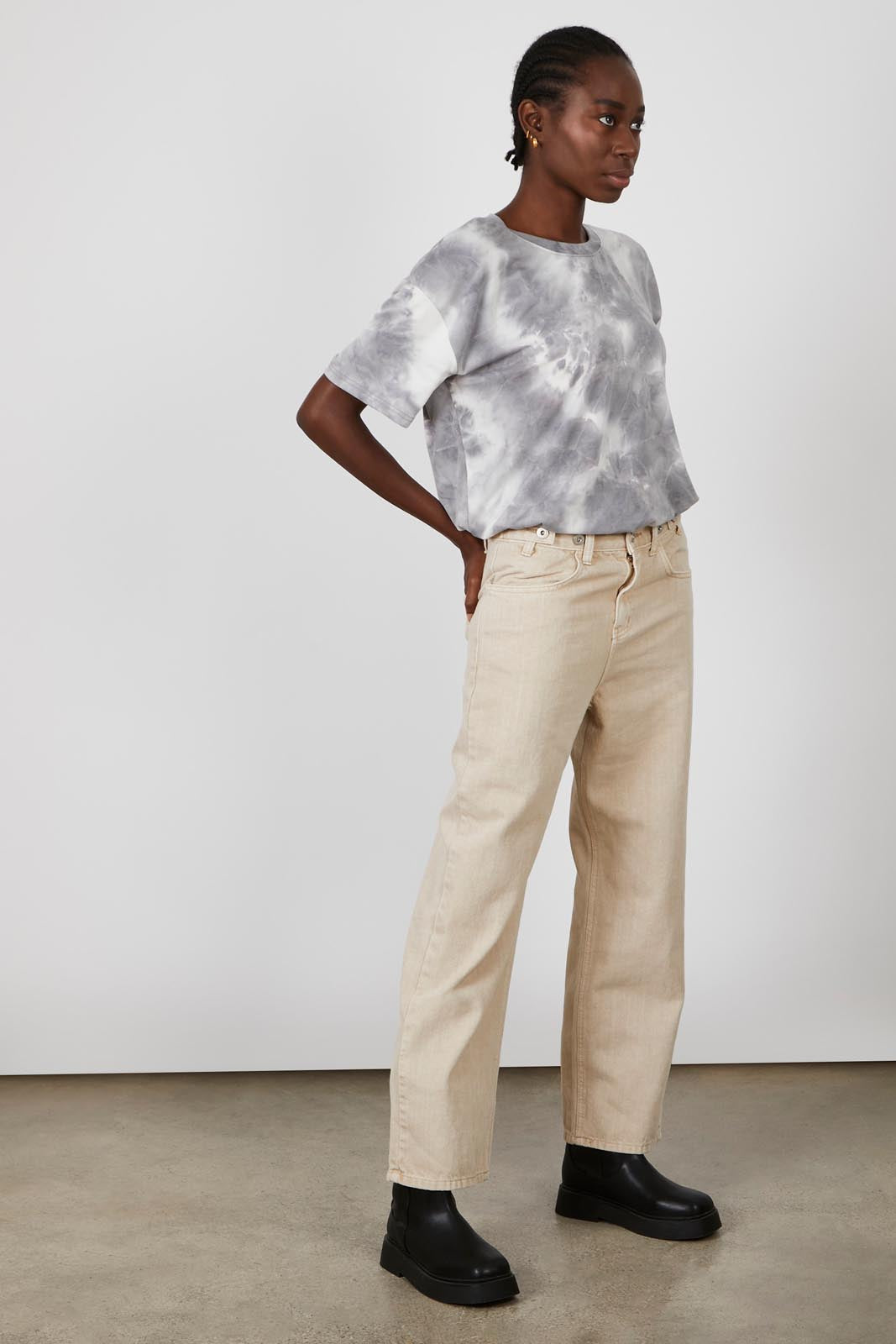 Black and white tie dye t-shirt_7