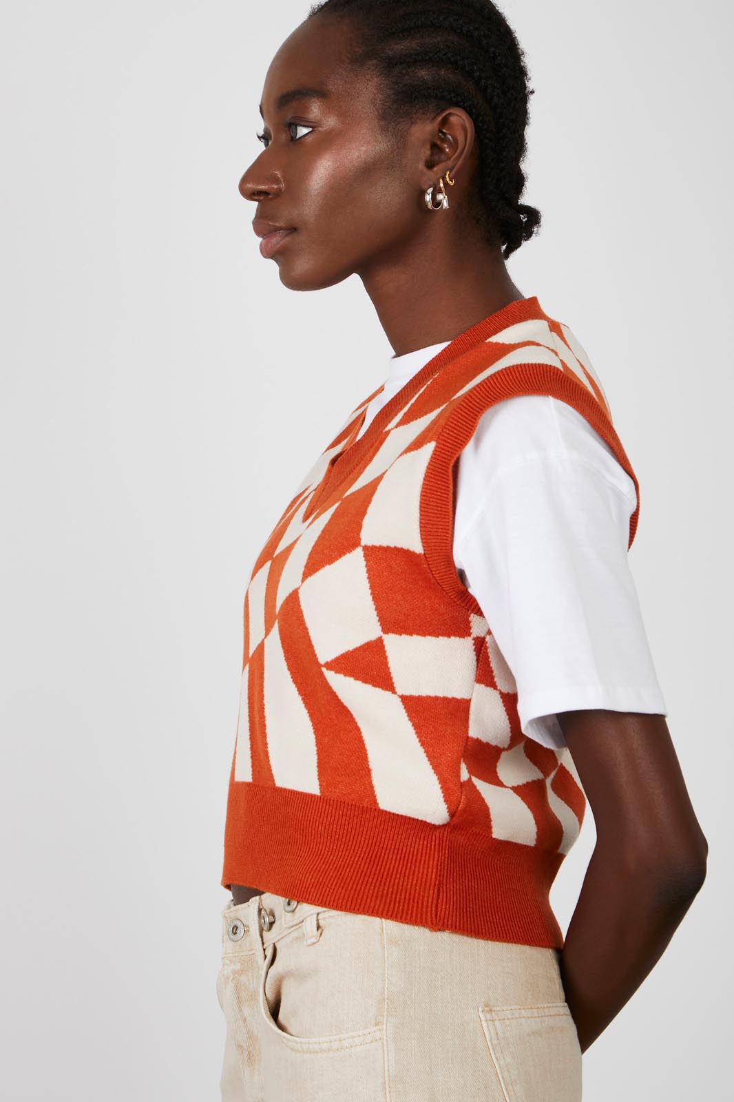 Orange and ivory psychedelic intarsia sweater vest_4