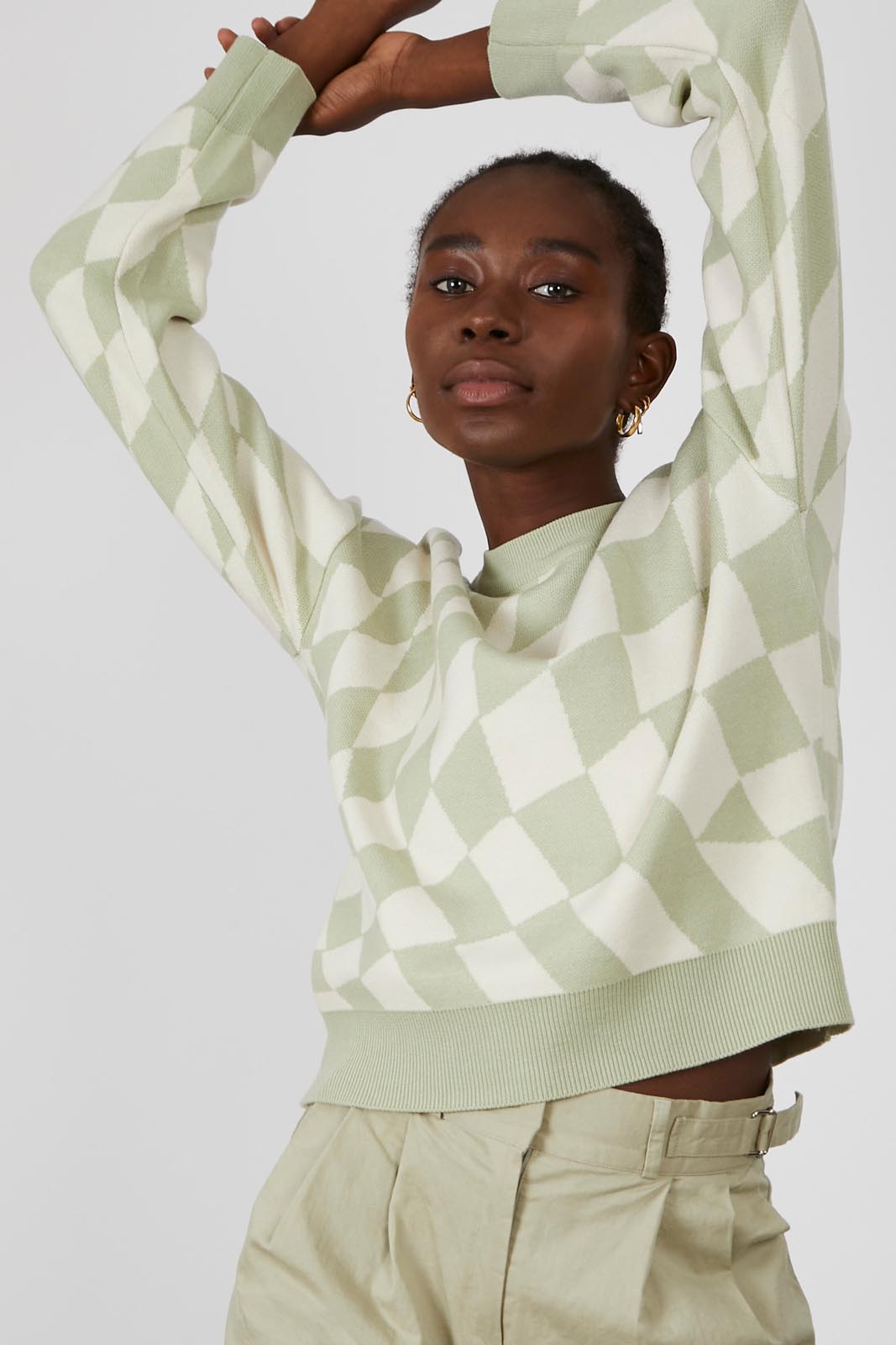 Sage and ivory psychedelic intarsia jumper_3