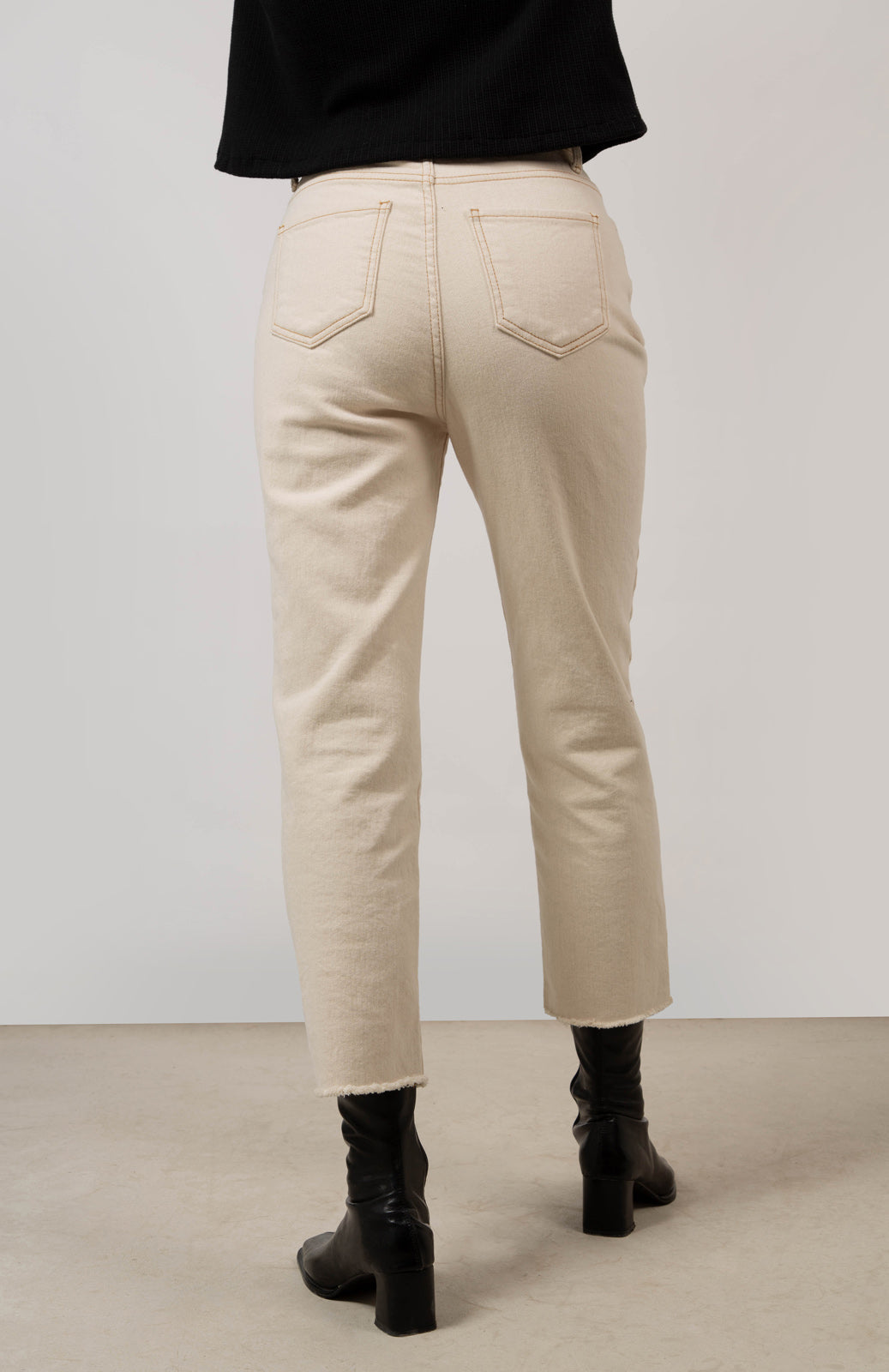 Ivory and beige contrast stitch jeans - 996_3