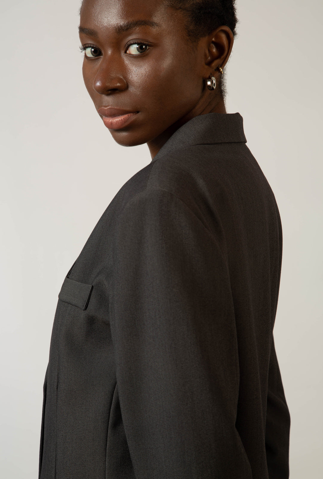 Grey smart single breasted blazer_7