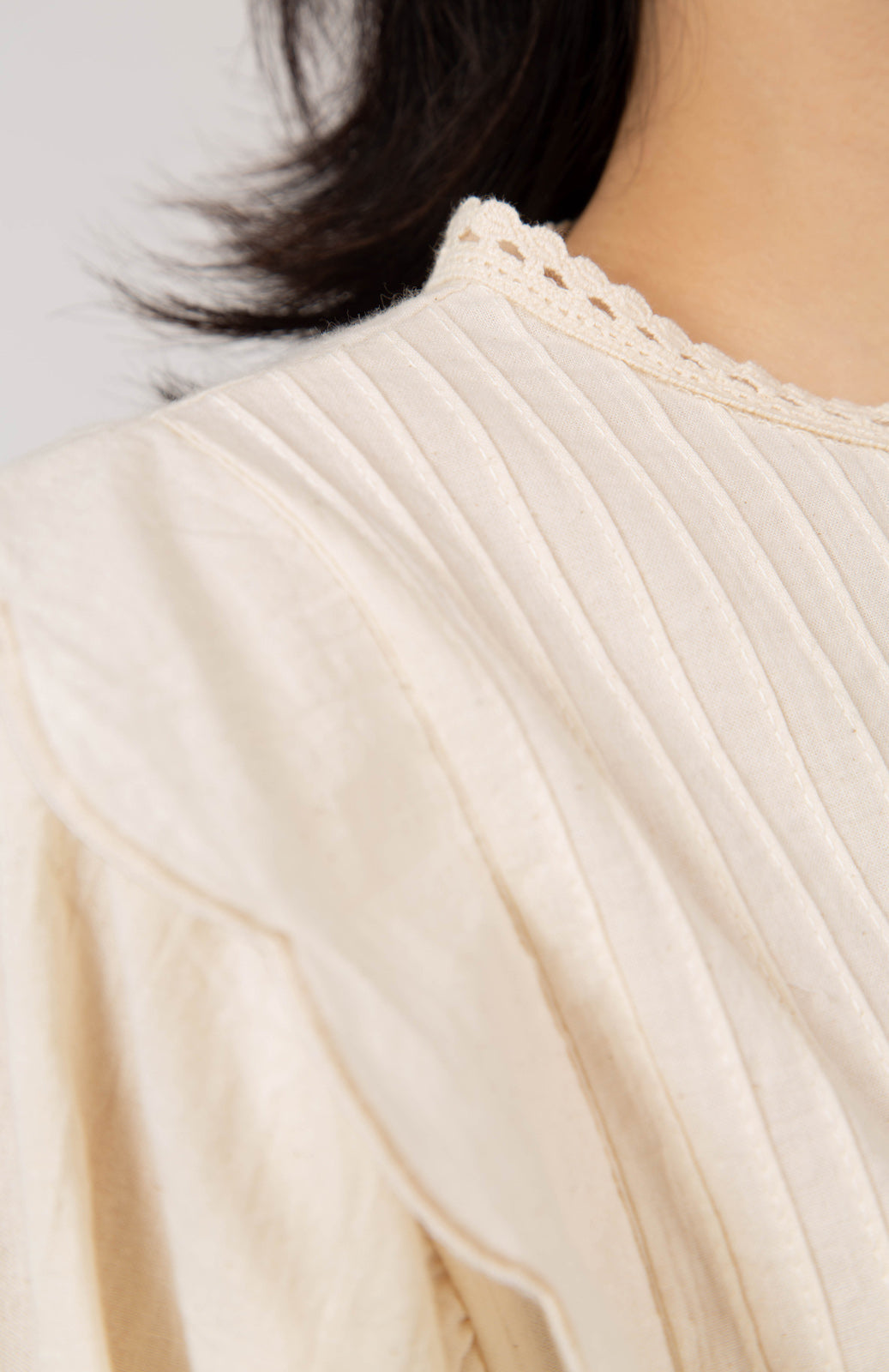 Beige ruffle trim seamed yoke blouse_10
