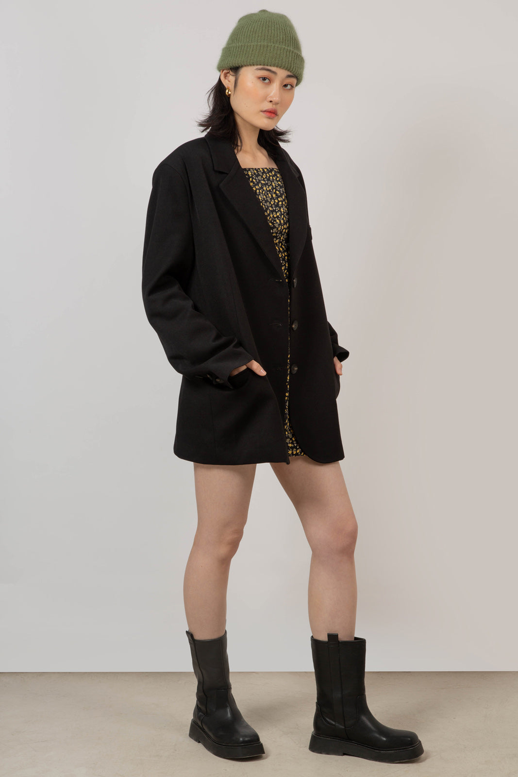 Black single breasted oversized blazer_1