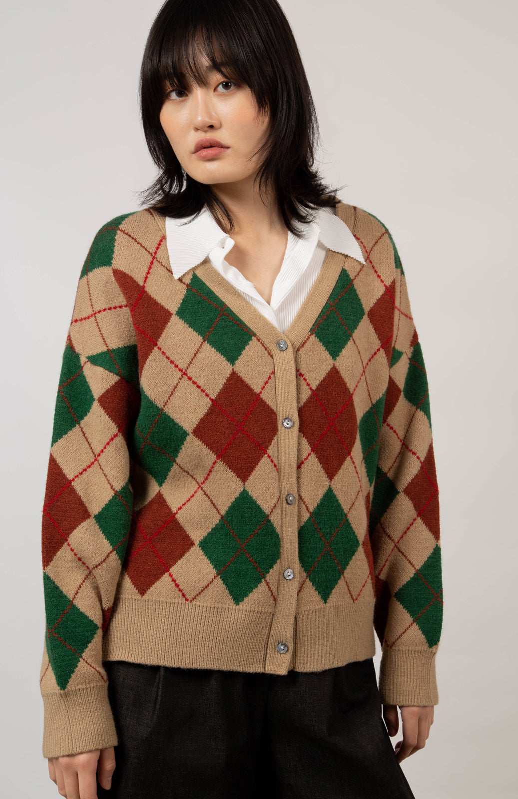Beige and green argyle intarsia cardigan_6