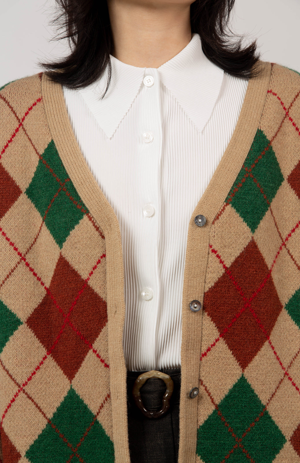 Beige and green argyle intarsia cardigan_4