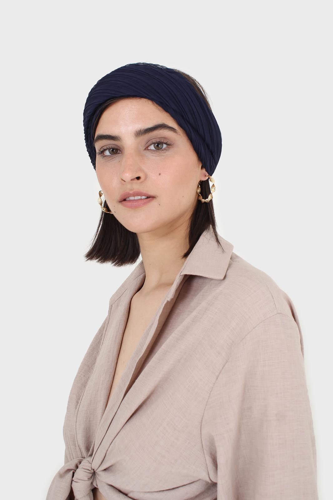 Navy micro pleat scarf_6