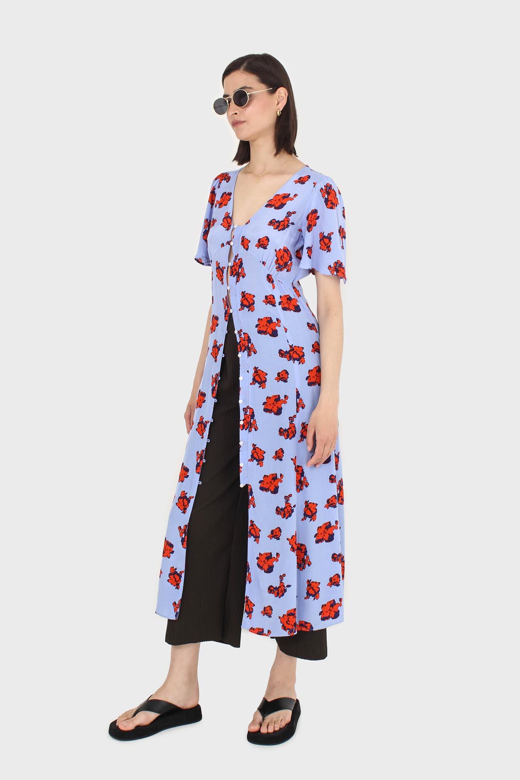 Pale blue and red floral print short sleeved maxi dress_4