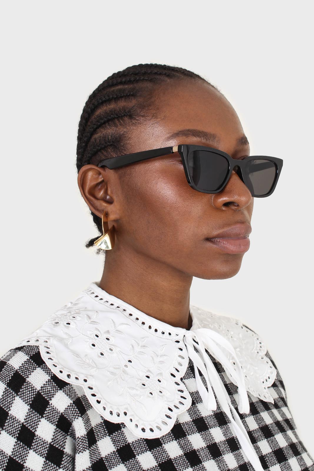 Black classic cat eye sunglasses_5