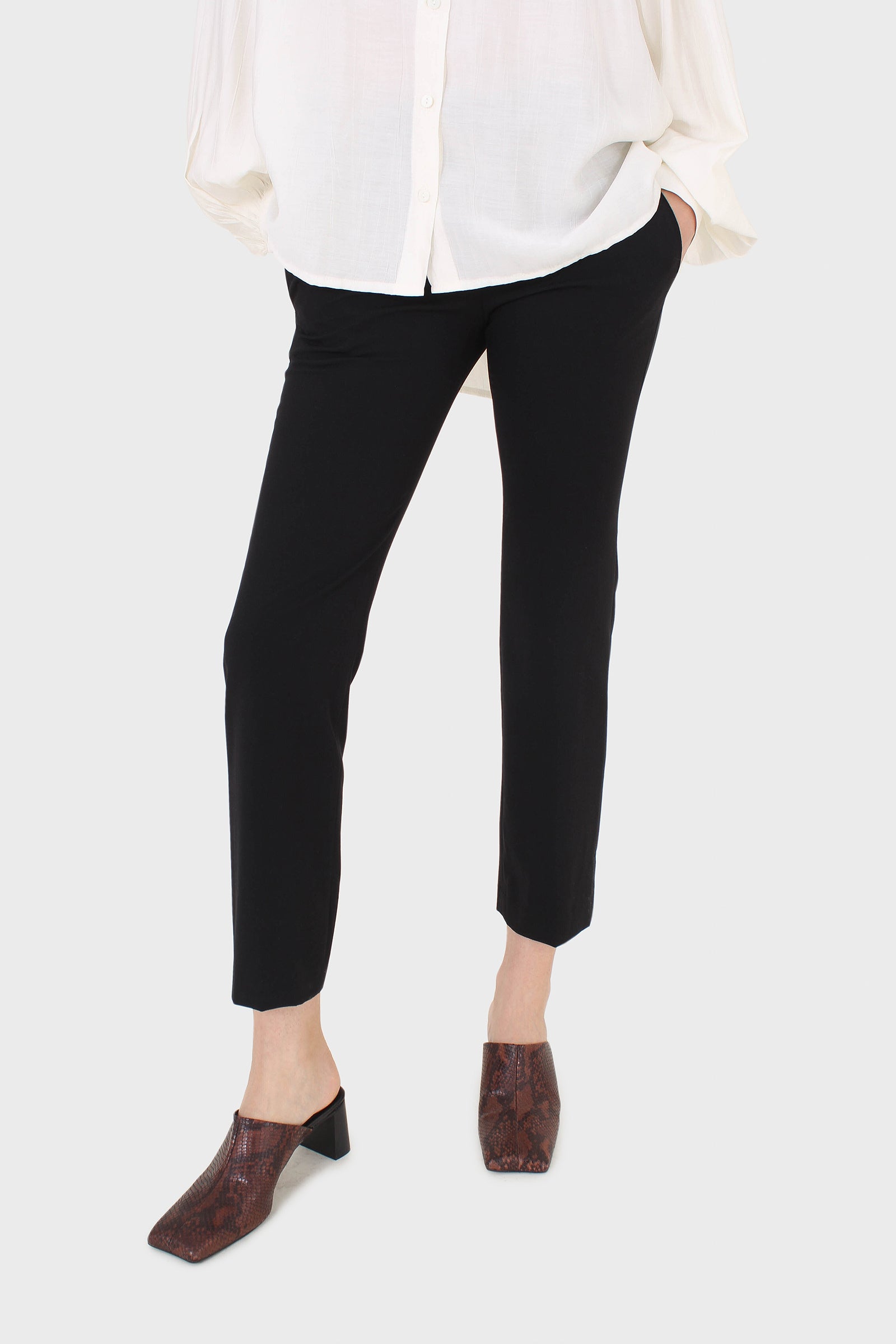 Black side pocket tailored trousers_1