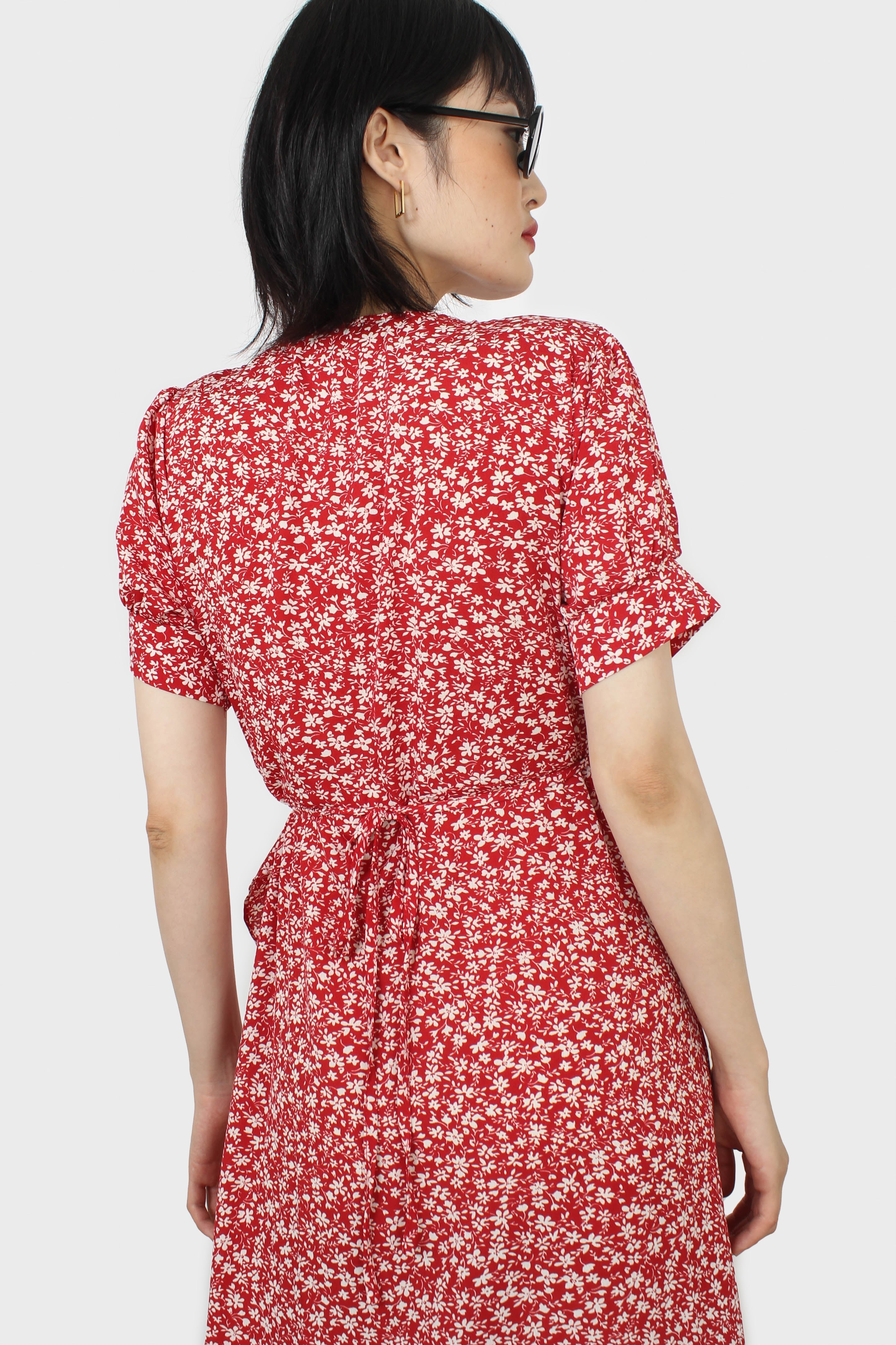 Red and white tiny floral wrap ruffle midi dress_3
