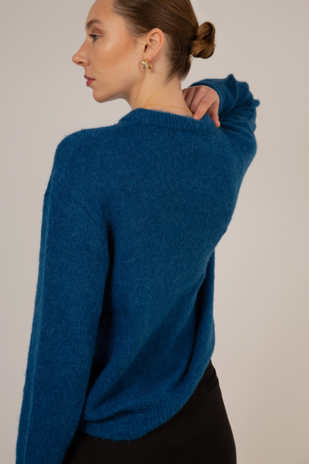 Bright blue alpaca blend jumper_5
