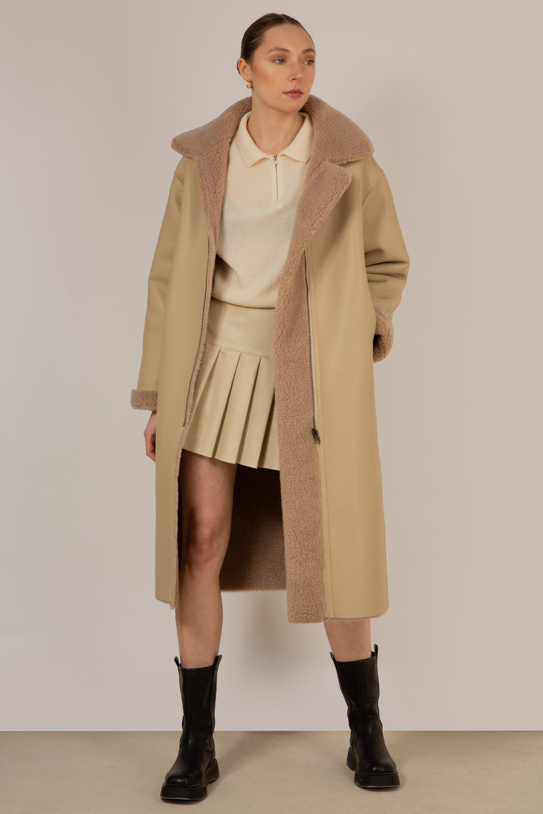 Beige teddy reversible long coat_7