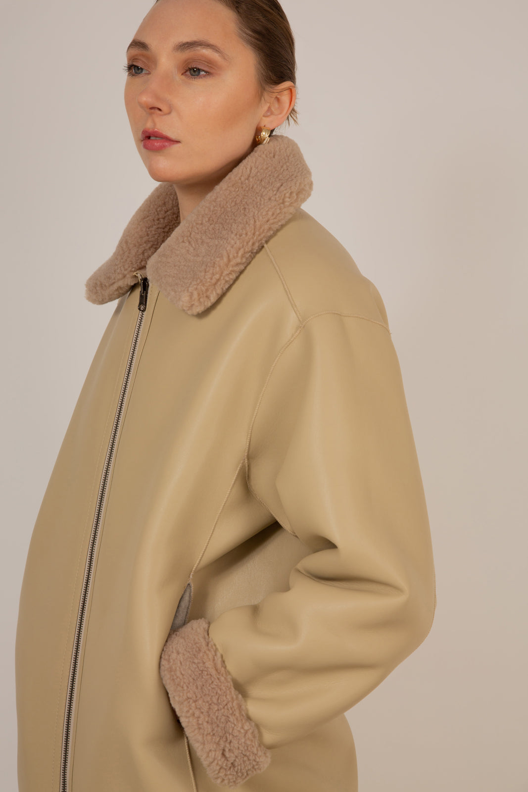 Beige teddy reversible long coat_5
