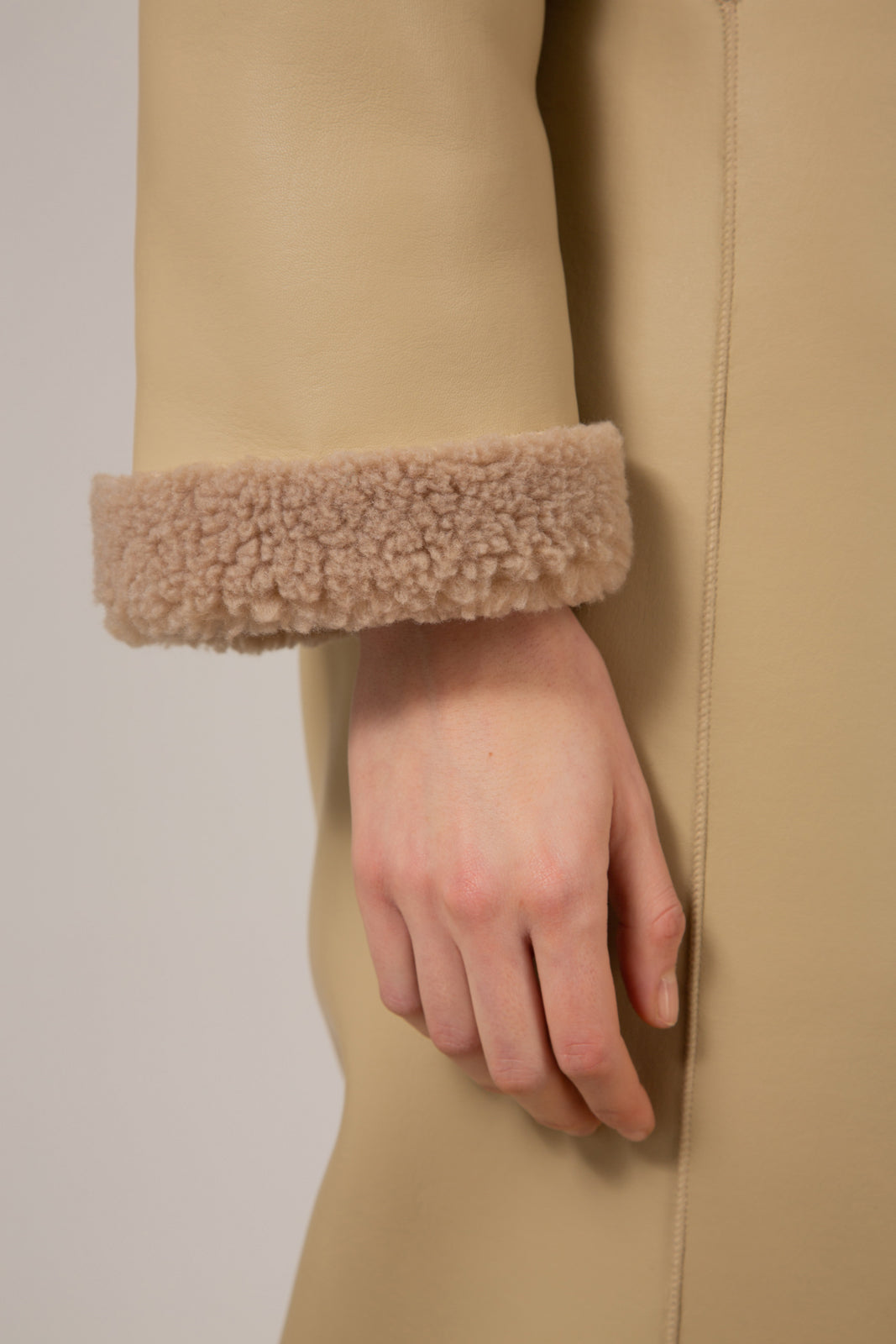 Beige teddy reversible long coat_6