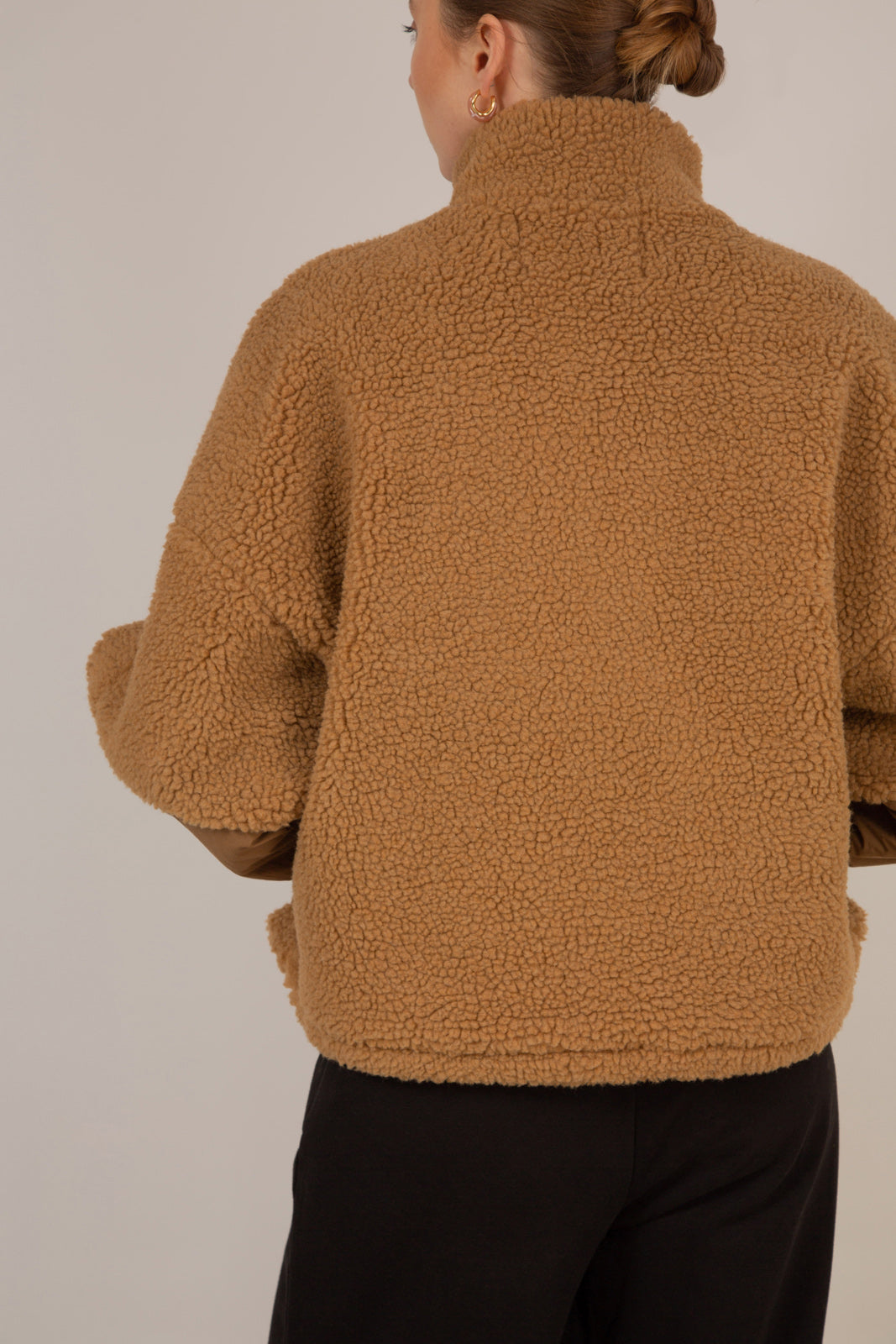 Camel teddy patch pocket jacket_10