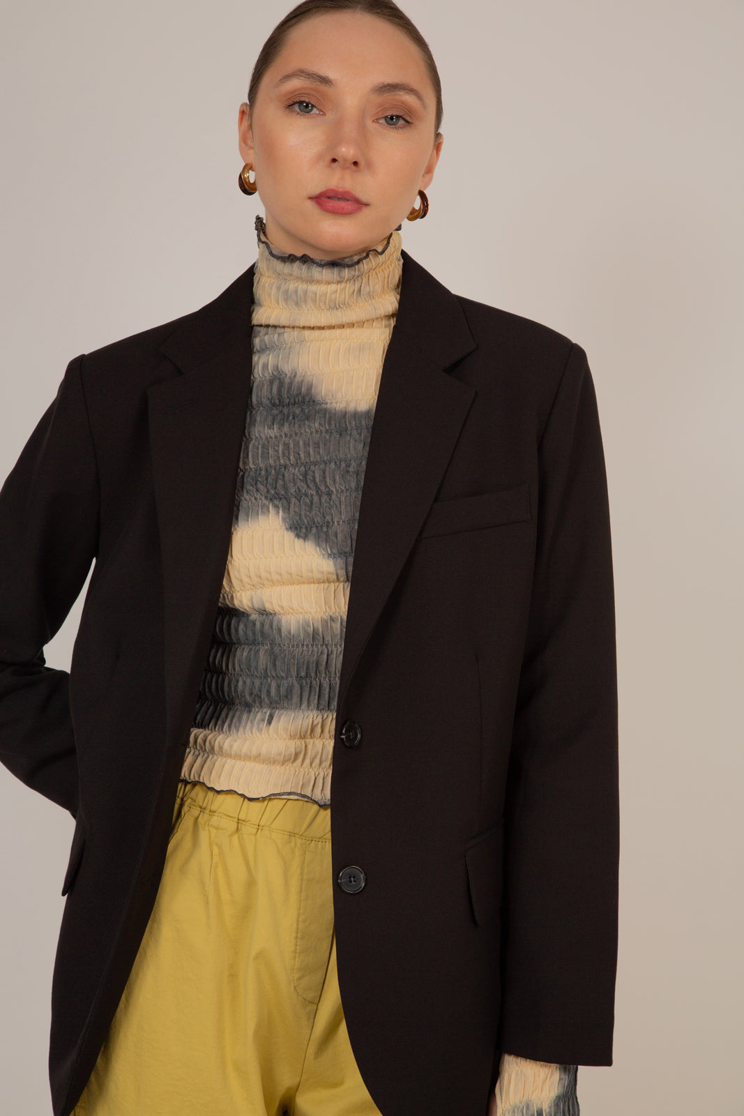 Black smart single breasted blazer_1