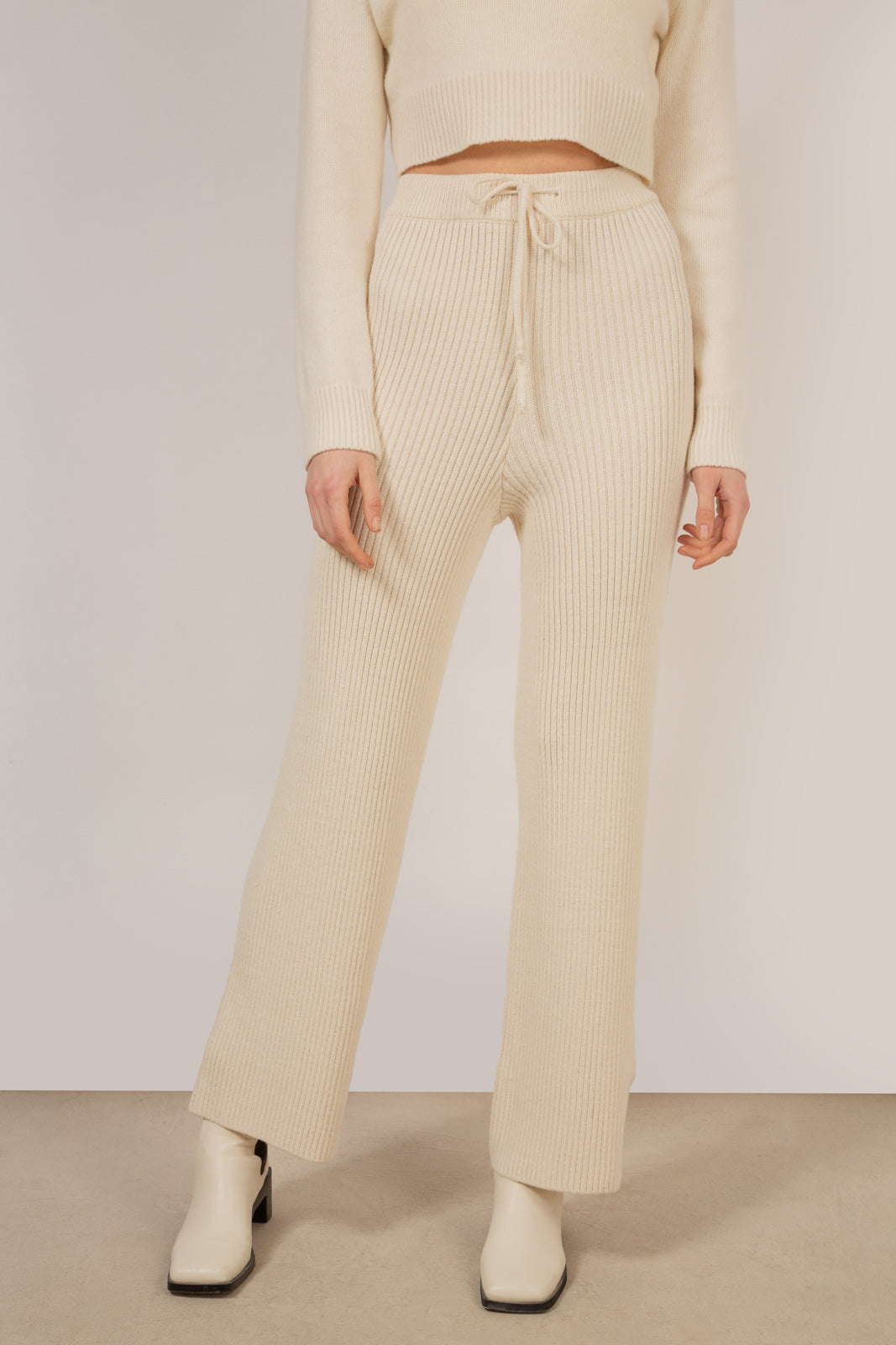 Ivory wool blend ribbed wide leg trousers_2