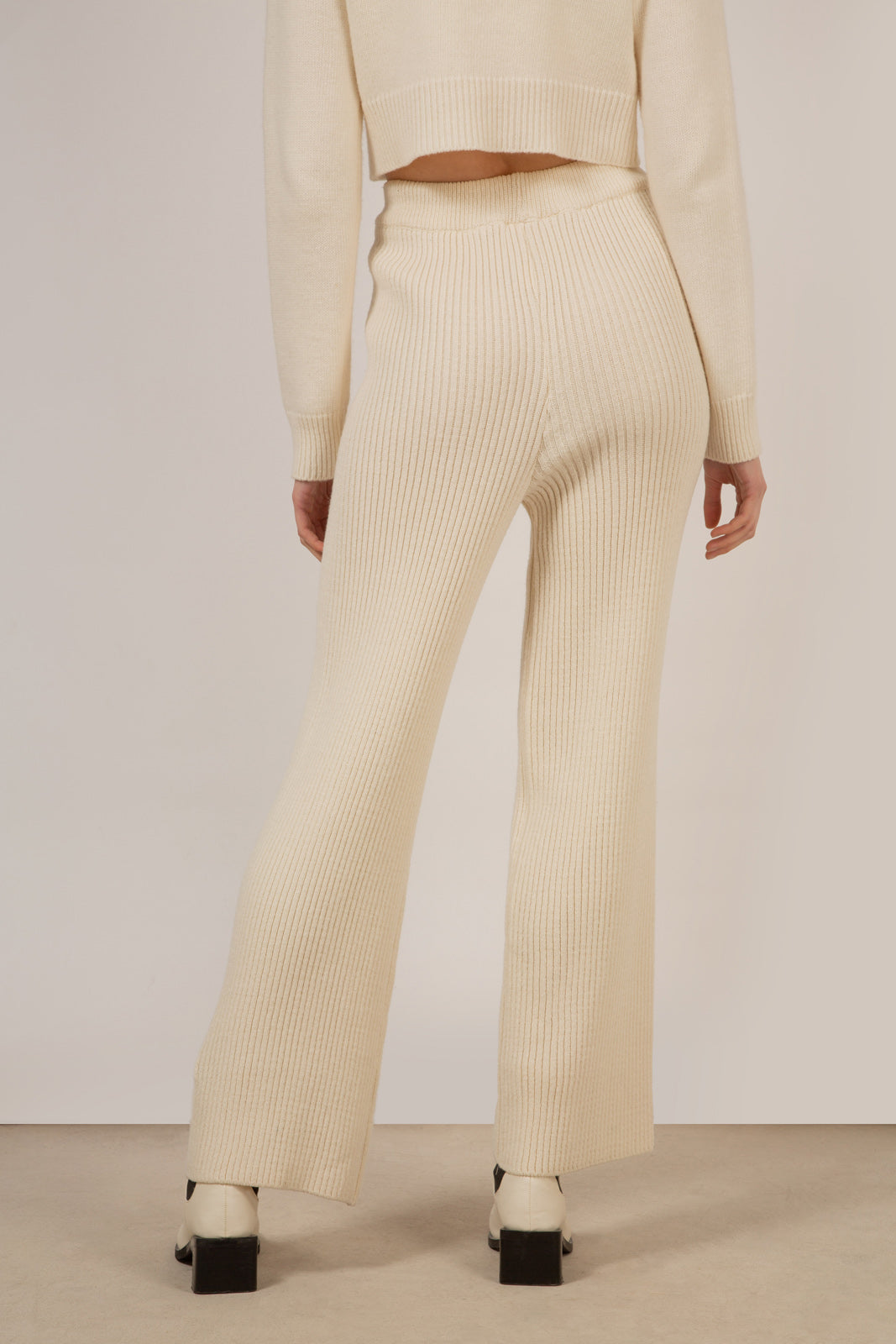 Ivory wool blend ribbed wide leg trousers_4