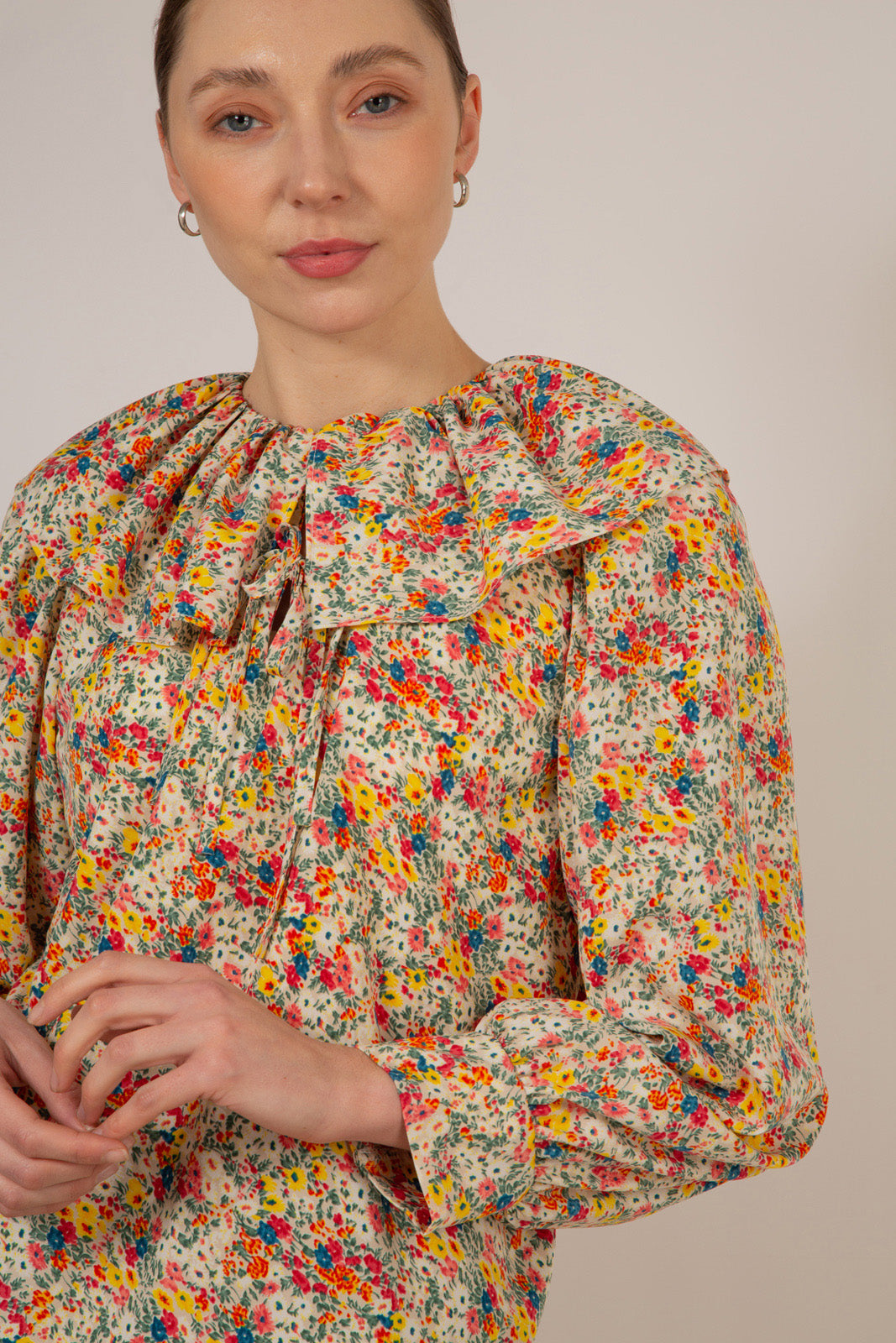 Ivory bold floral print blouse_6