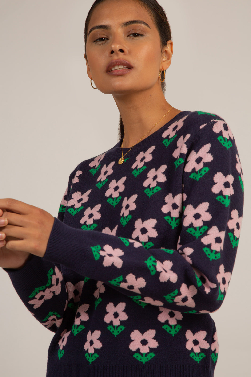 Navy and lilac smooth intarsia flower jumper_3