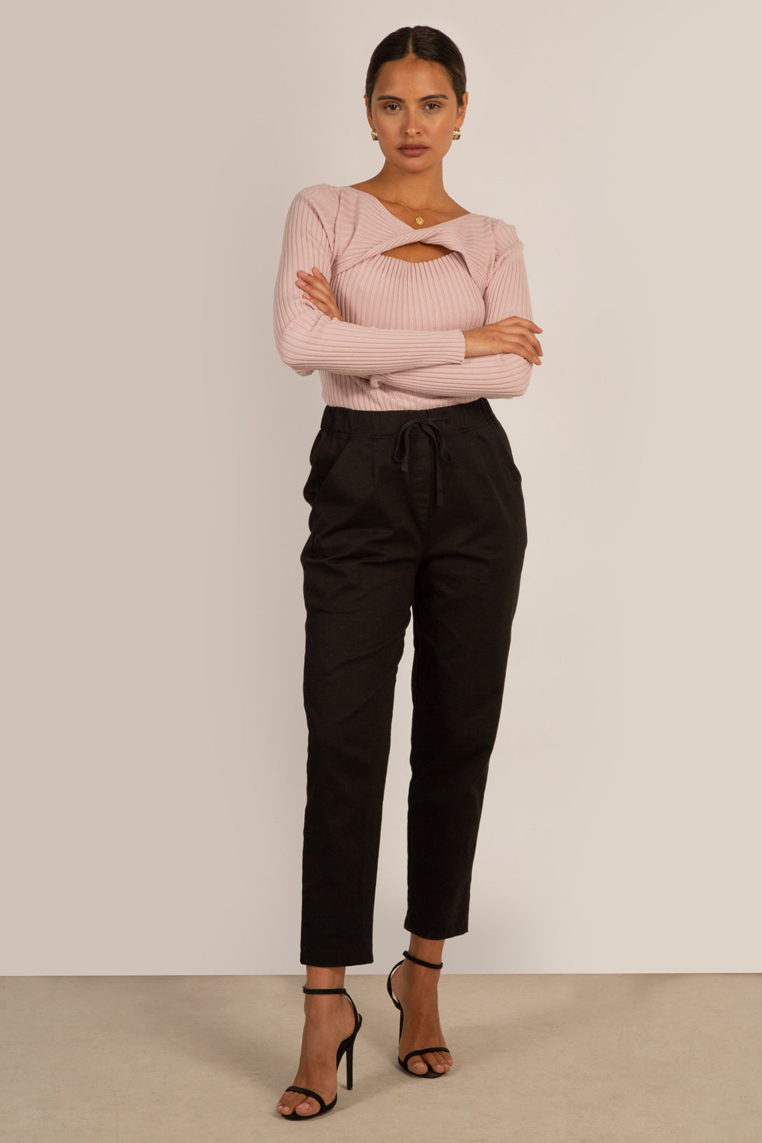 Black loose fit drawstring trousers_4