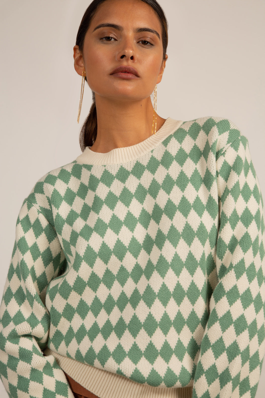 Green and ivory diamond contrast hem jumper_7