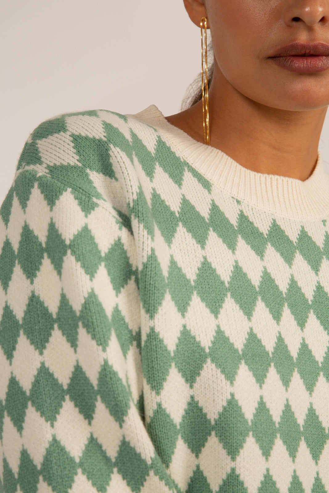 Green and ivory diamond contrast hem jumper_6