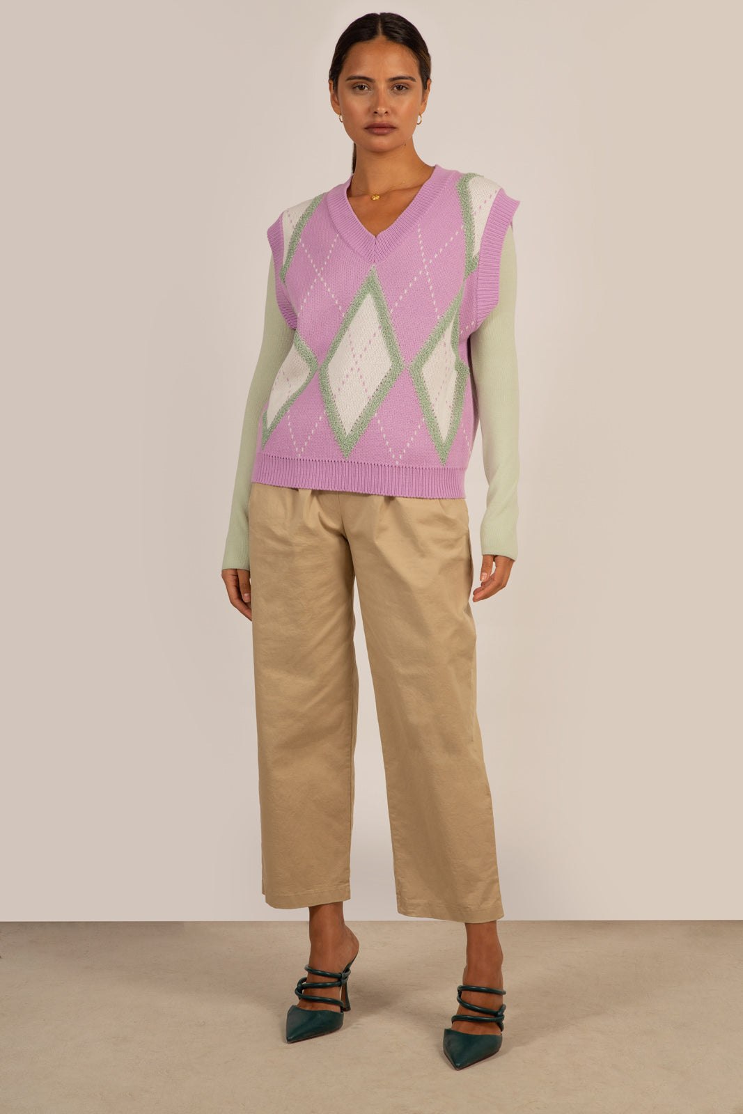 Lilac and grey textured argyle sweater vest_2