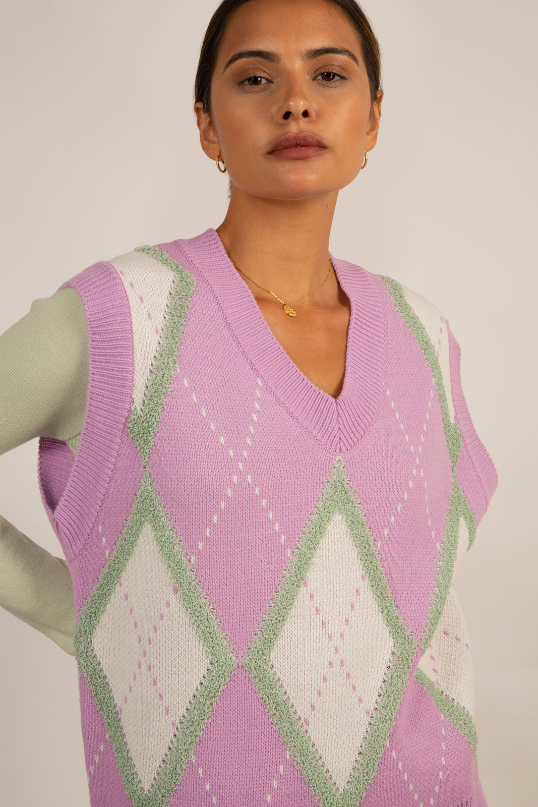 Lilac and grey textured argyle sweater vest_1