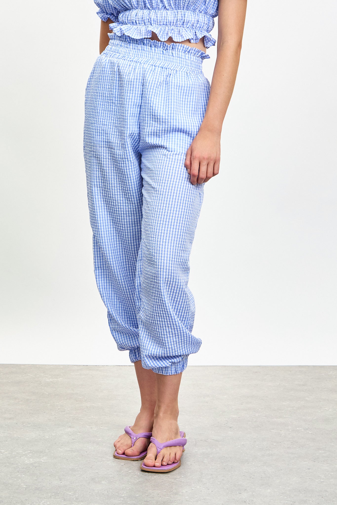Baby blue gingham cuffed trousers_1