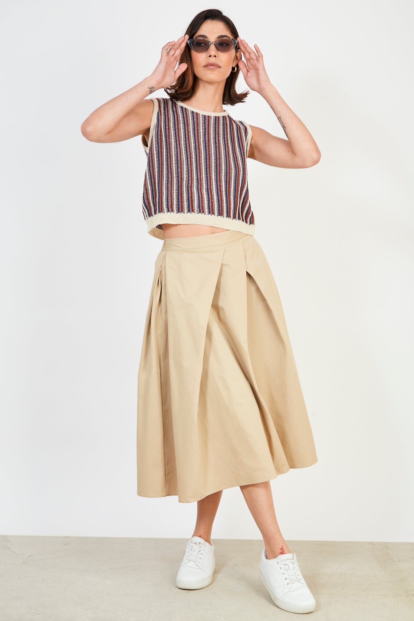 Beige cascading pleat full skirt_4