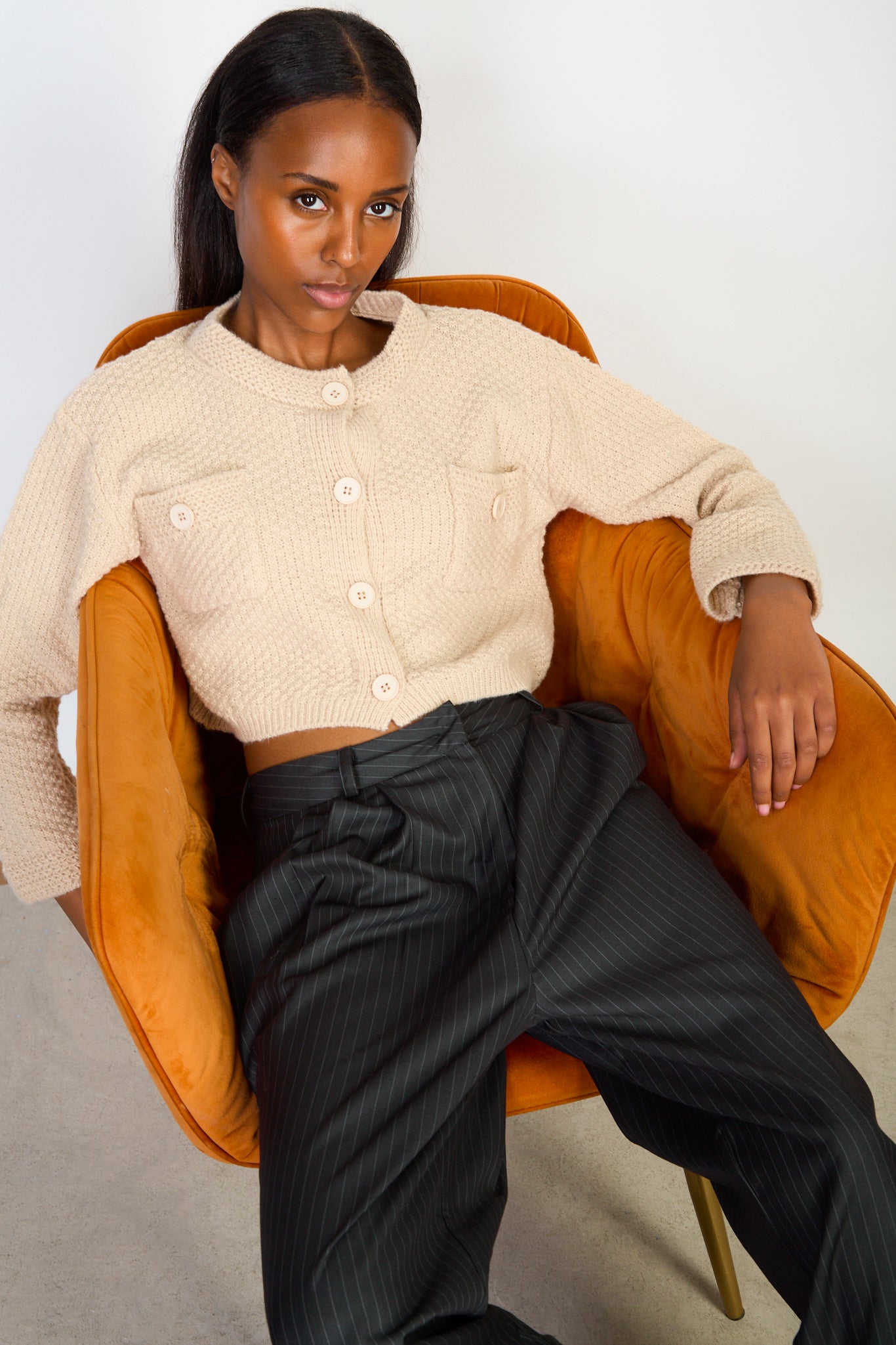 Beige cropped knit jacket_5