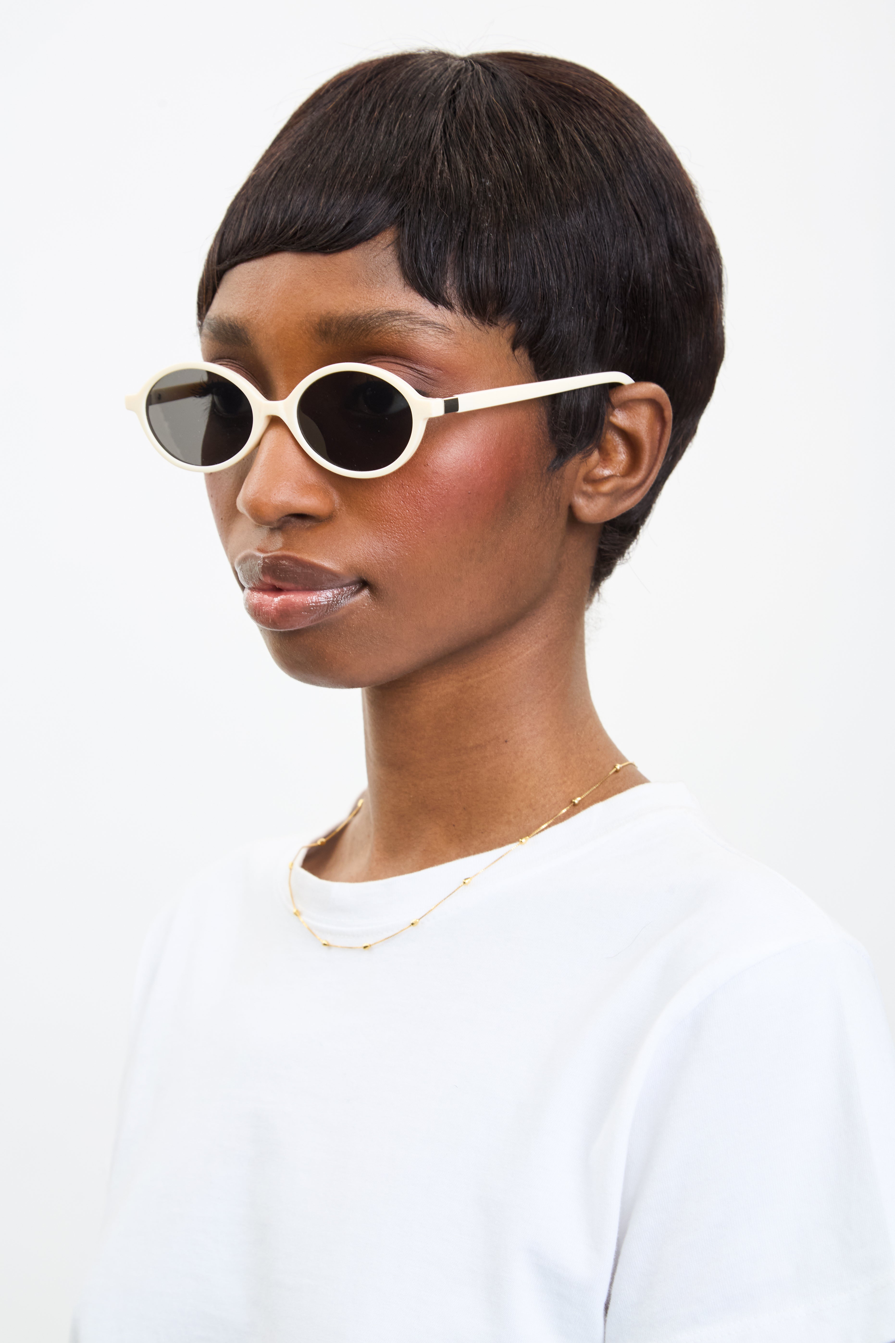 Beige slim oval frame sunglasses_3