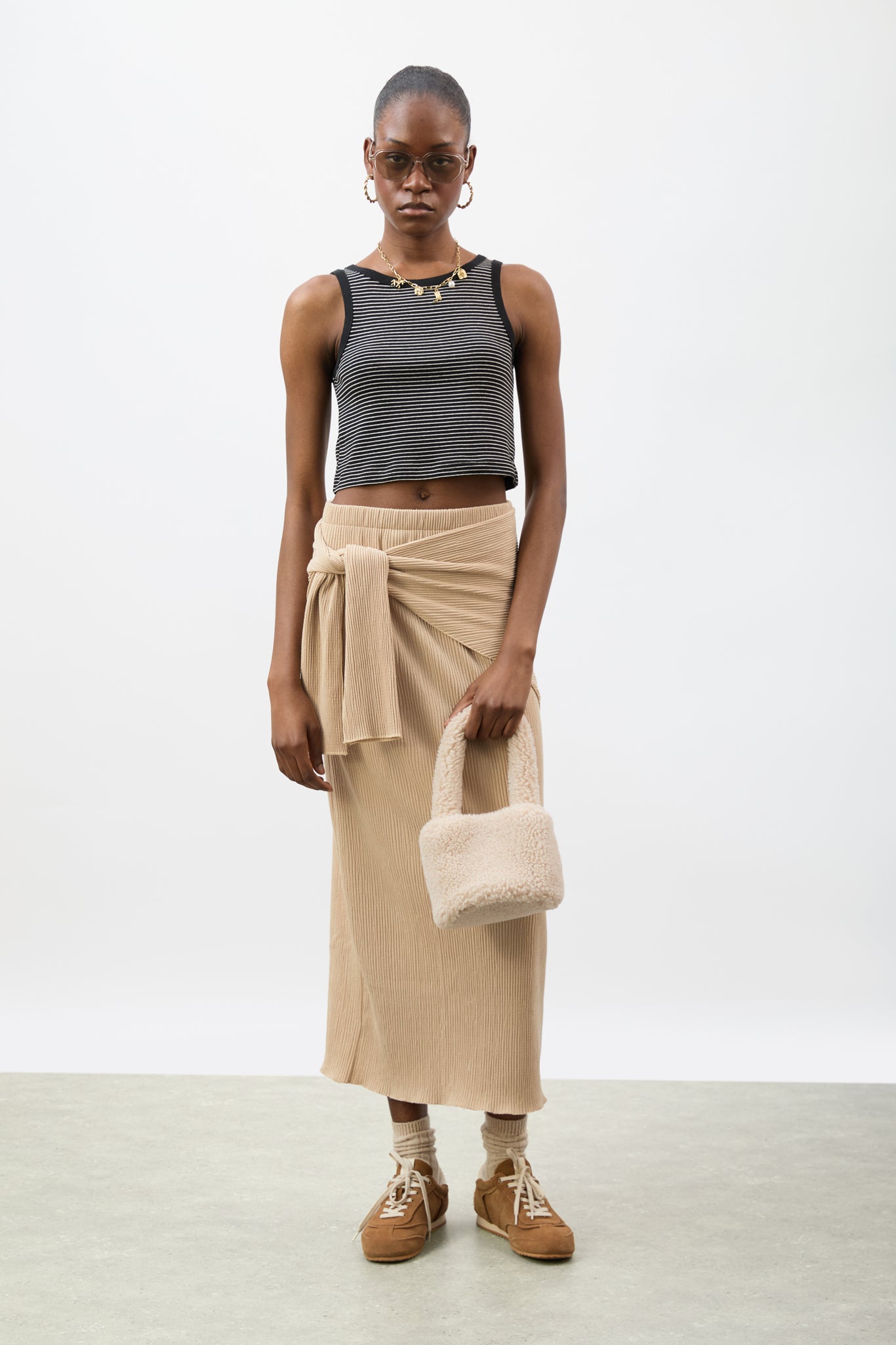 Beige textured wrap_3