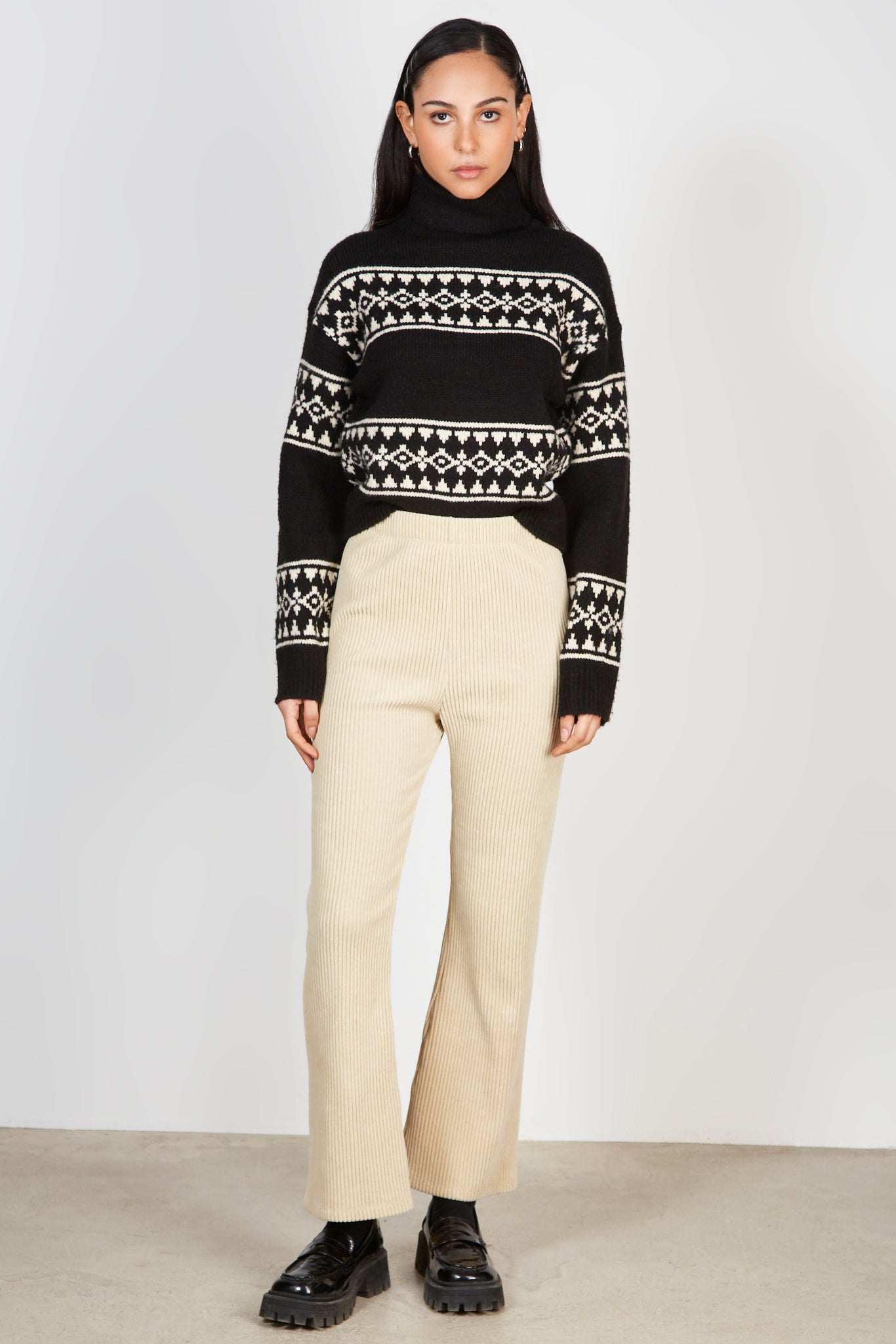 Beige velvet ribbed trousers_3