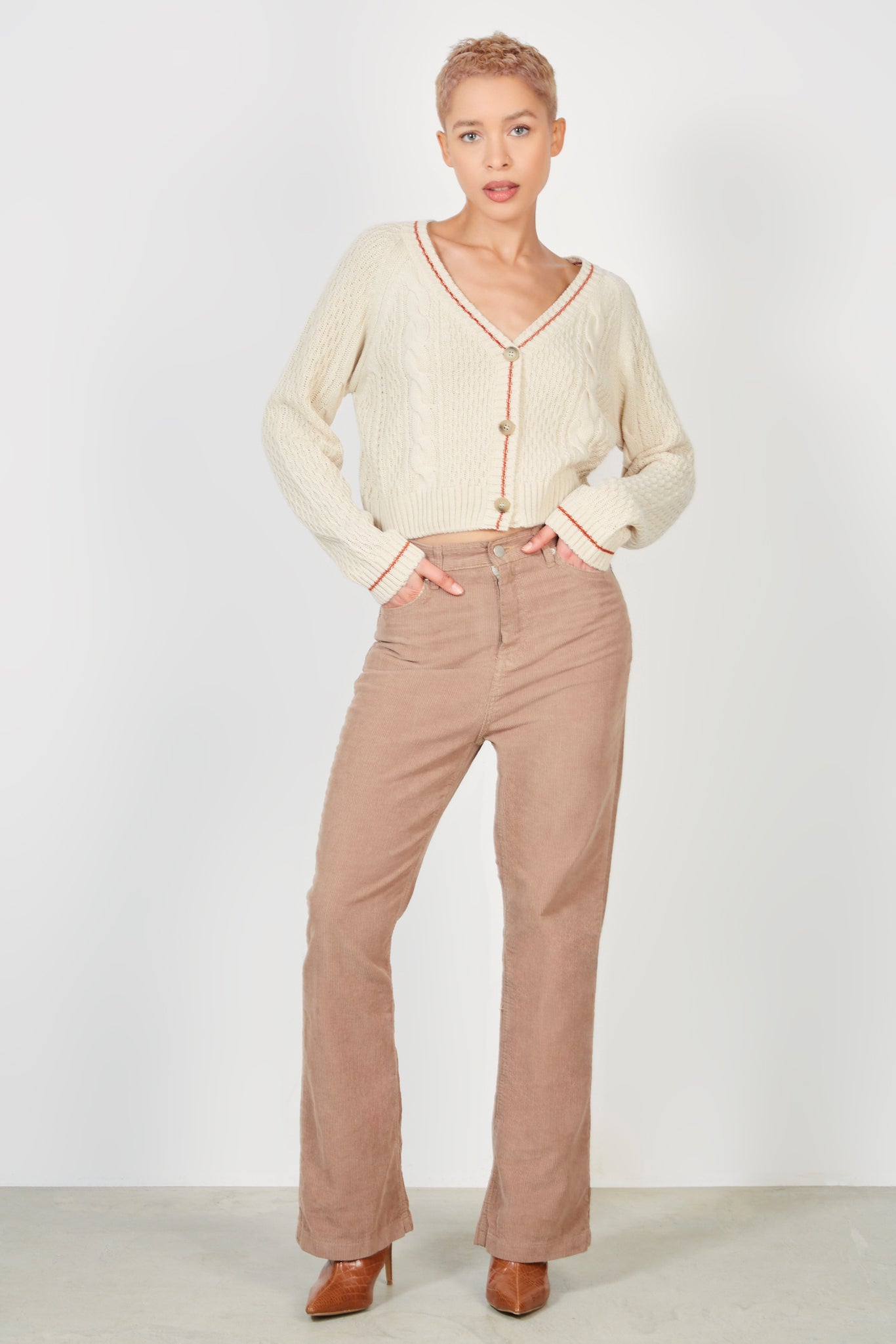 Beige cableknit red trim cardigan_3