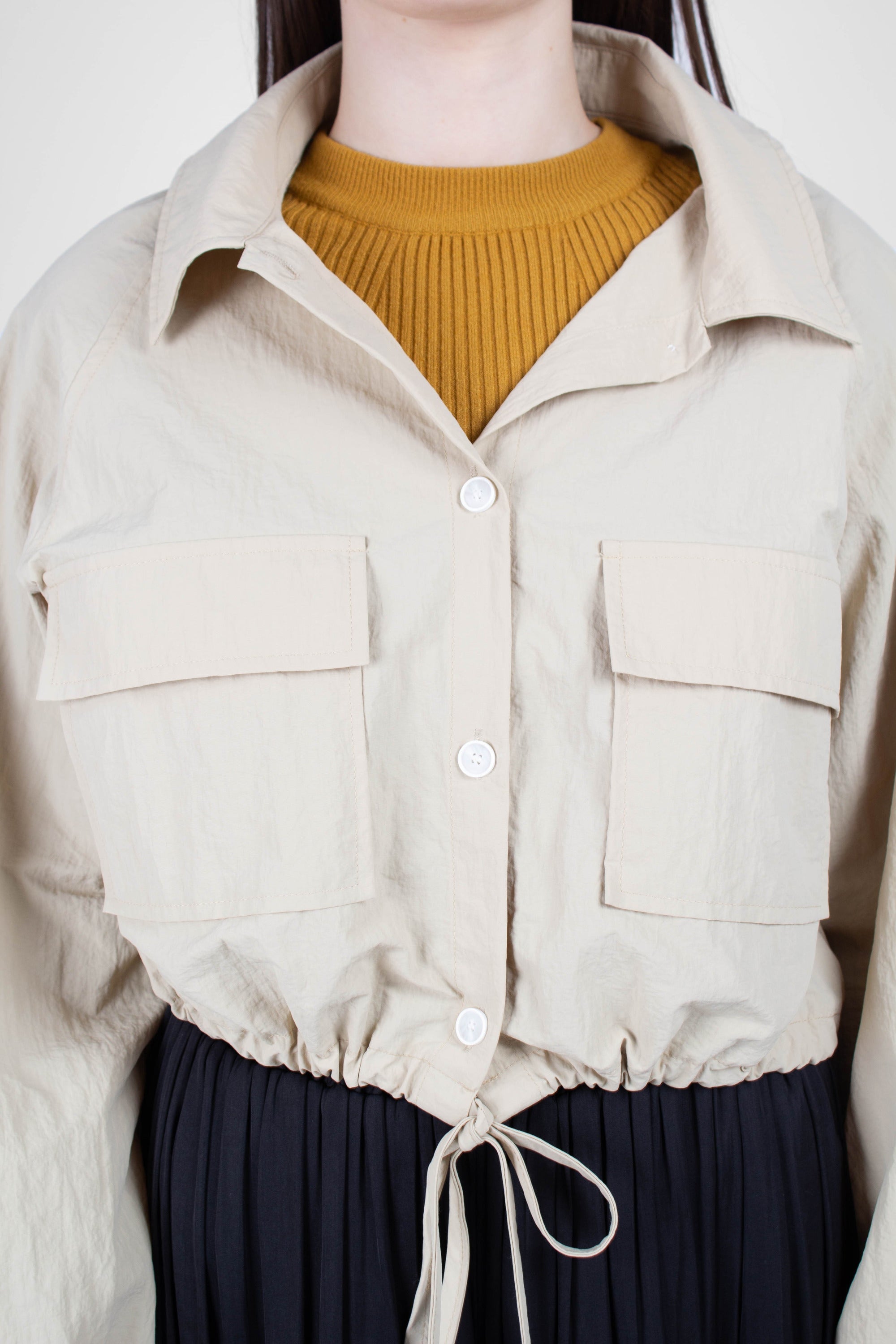 Beige drawstring hem shirt jacket_5