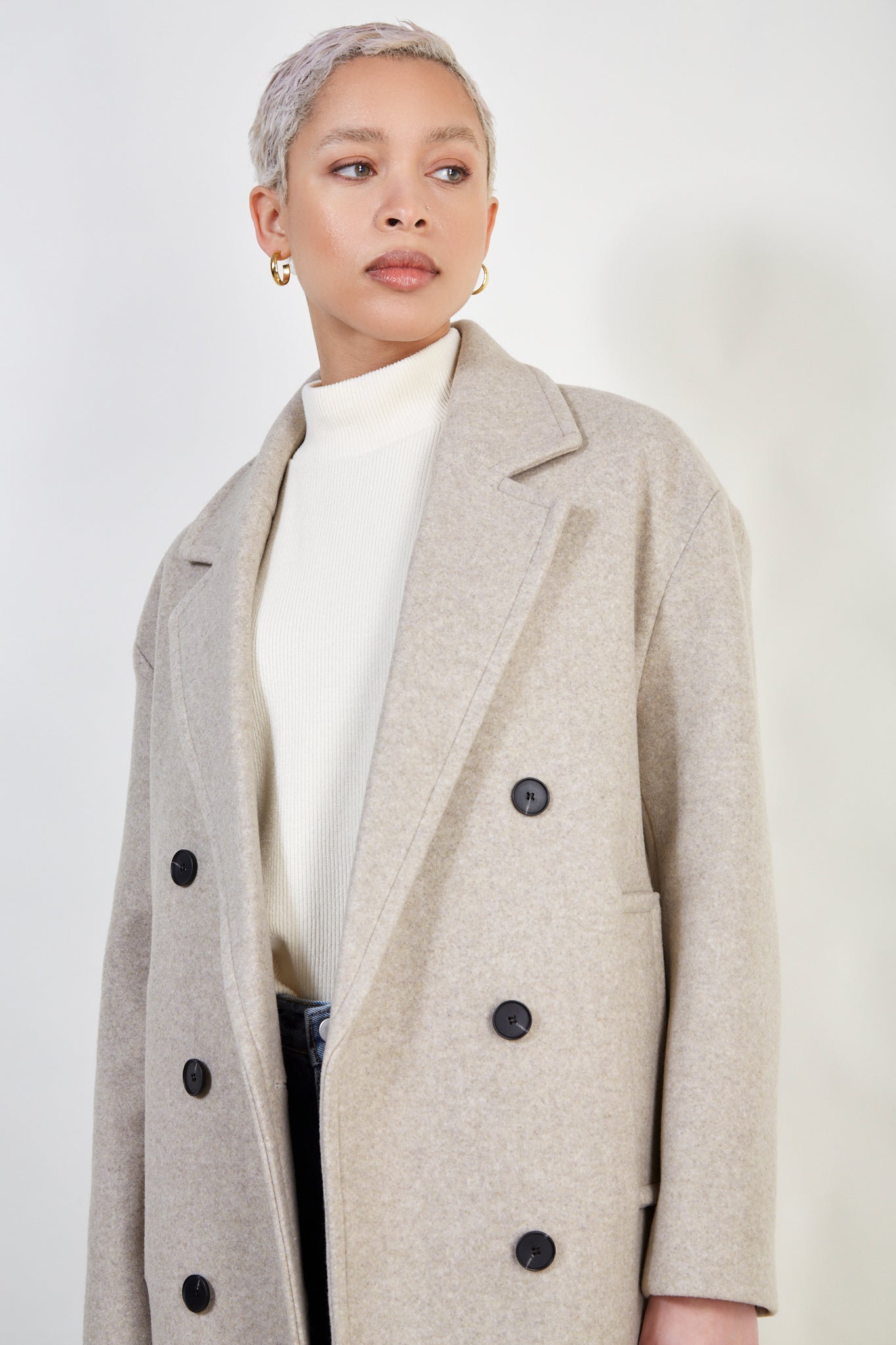 Beige wool blend double breast tailored coat_2