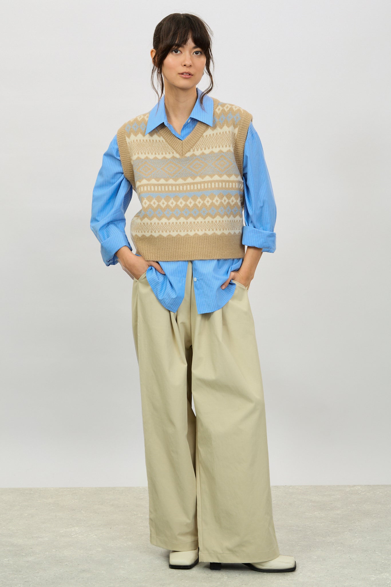 Beige ivory and blue fair isle vest_4